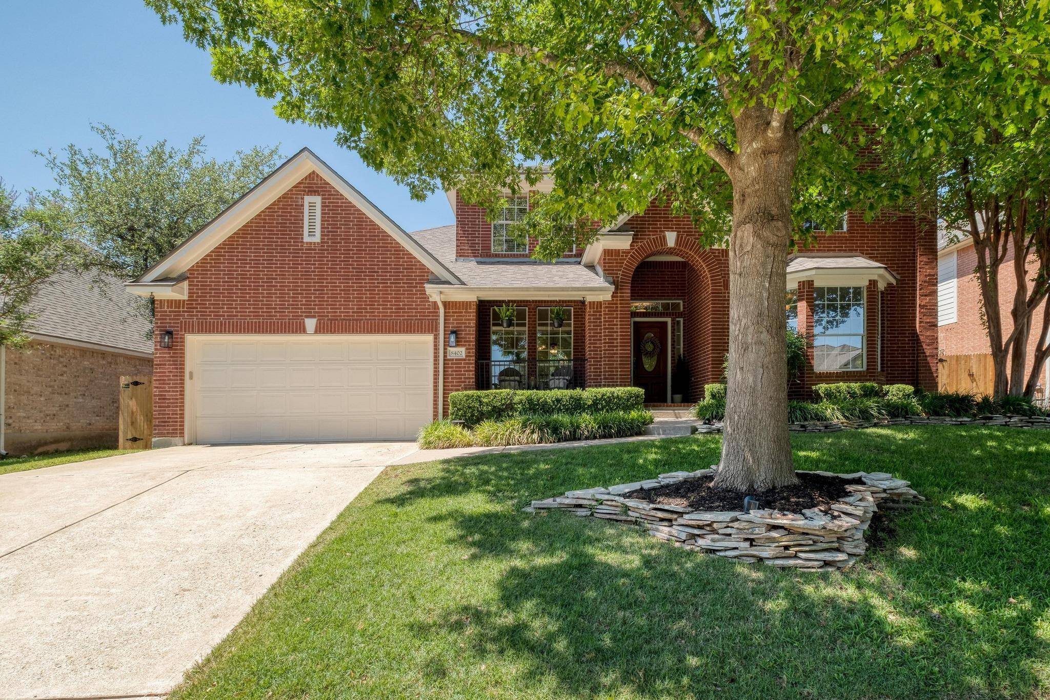 8402 Lofty LN, Round Rock, TX 78681