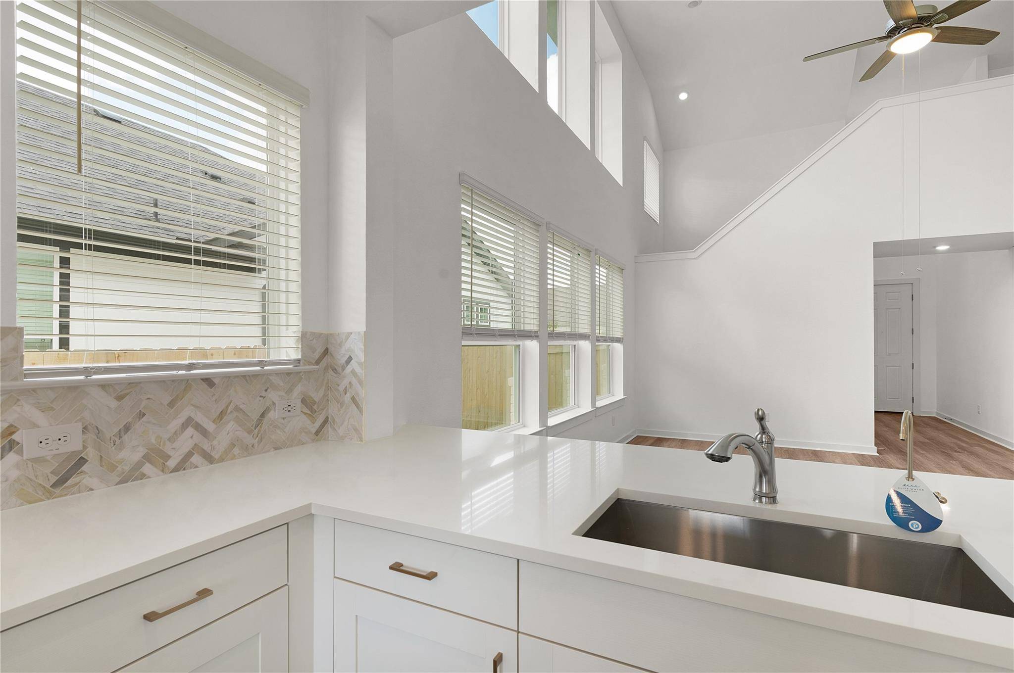 2317 Western View DR, Georgetown, TX 78626