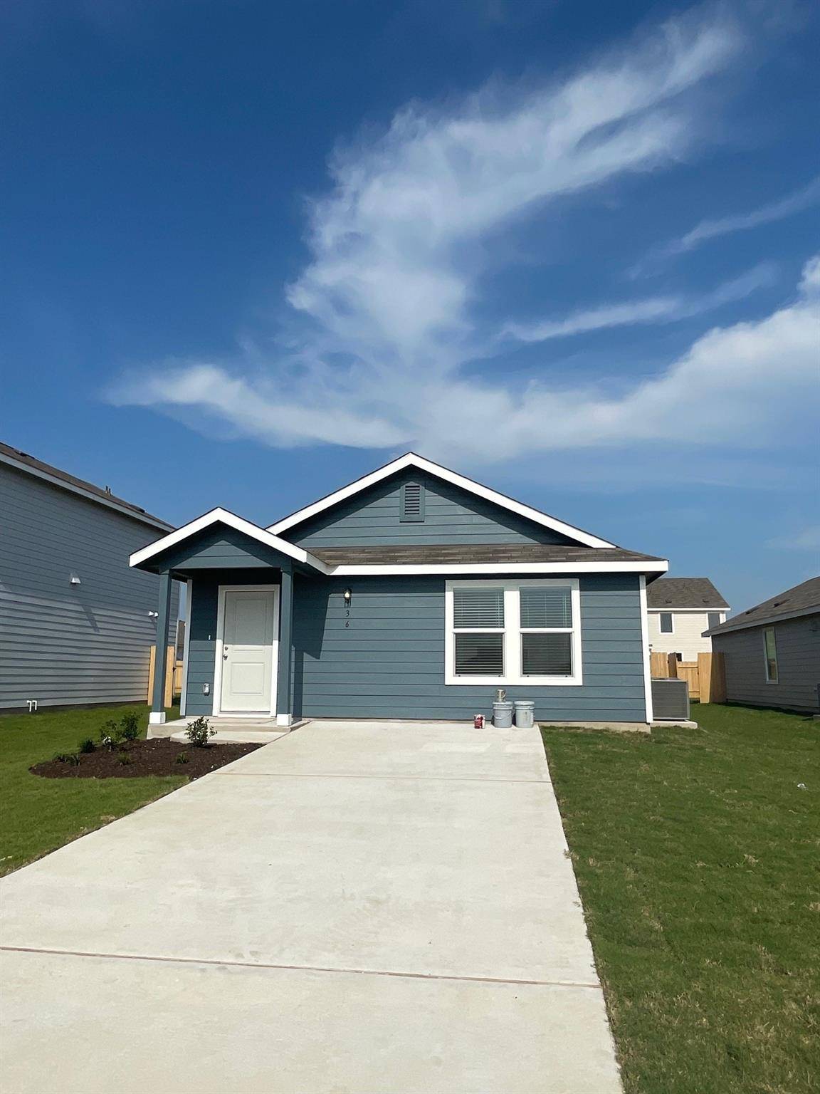 136 Jack Browning DR, Jarrell, TX 76537