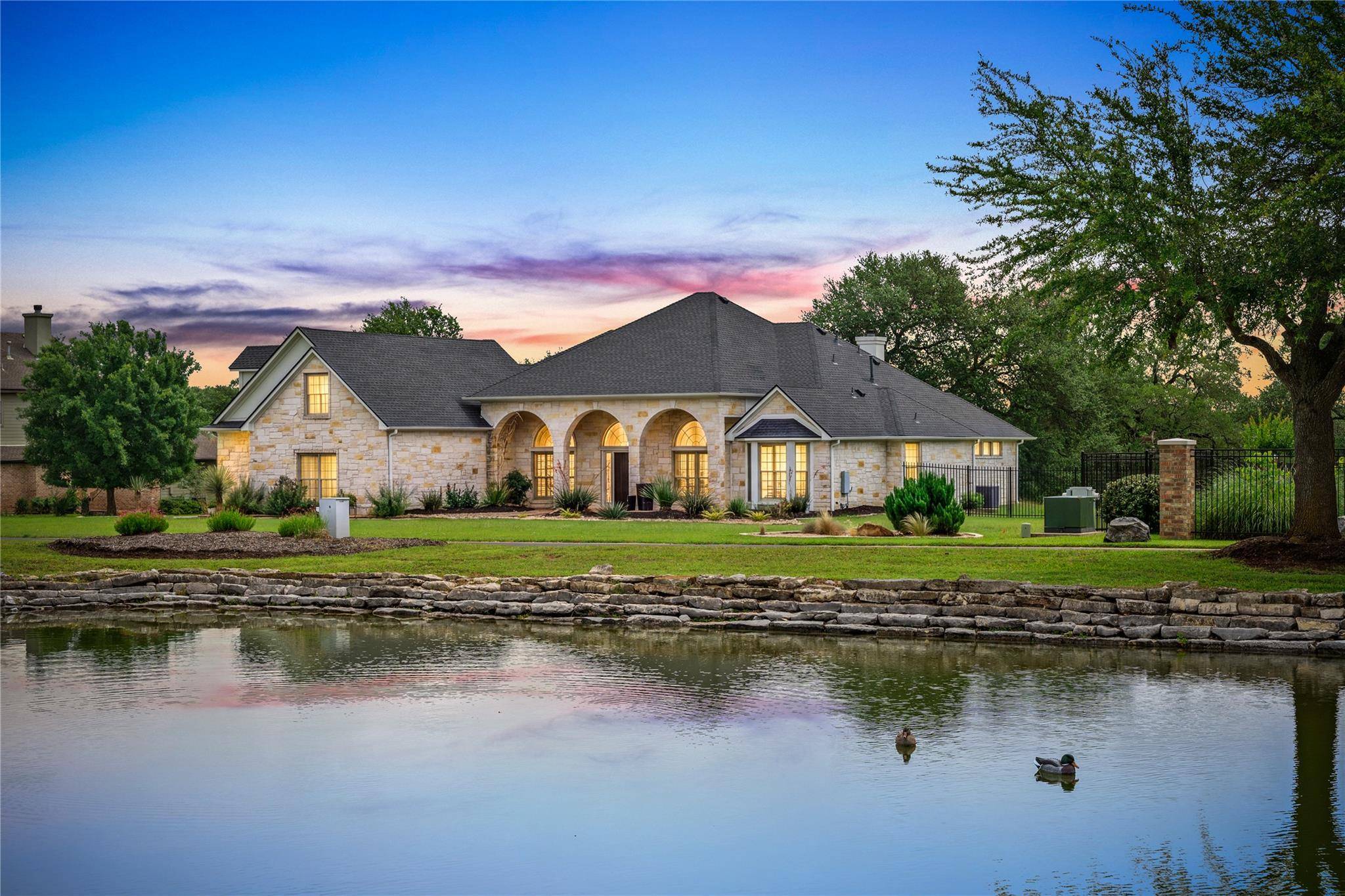 200 Colonial Affair, Austin, TX 78737