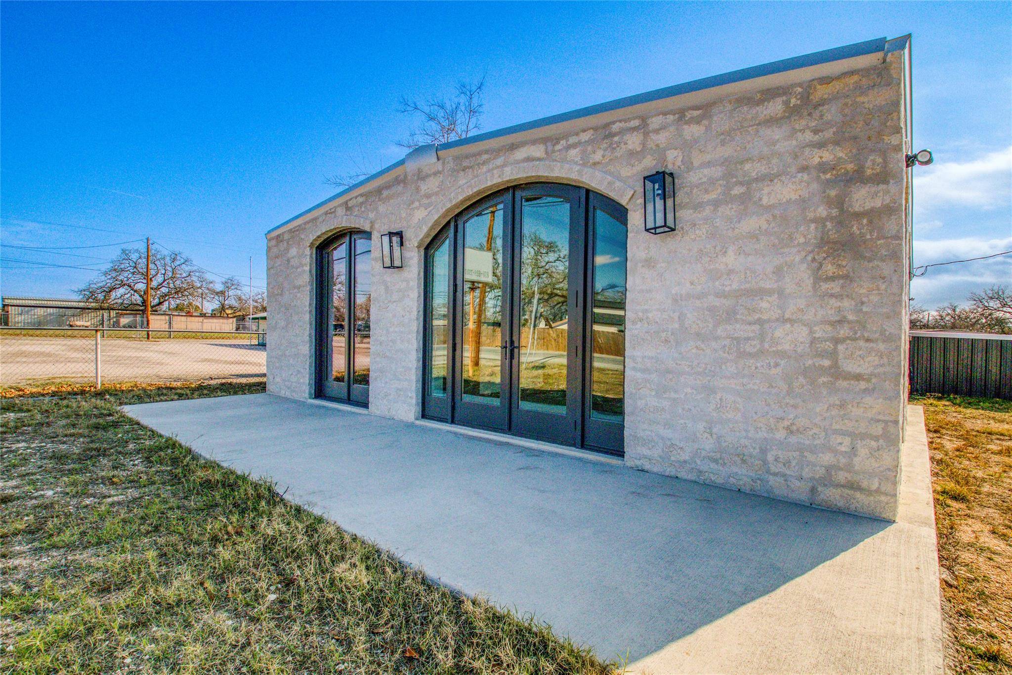 1204 N Phillips Ranch RD #R, Marble Falls, TX 78654
