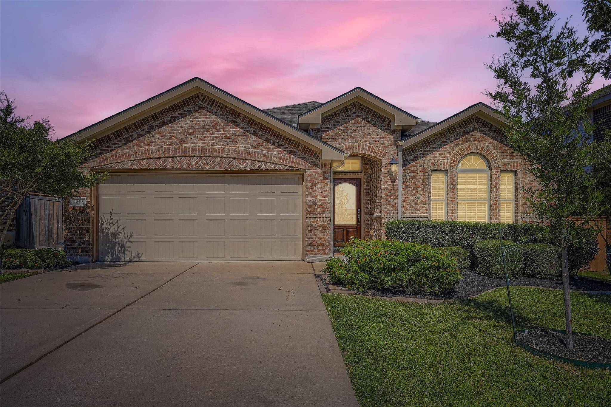 409 Briar Park DR, Georgetown, TX 78626