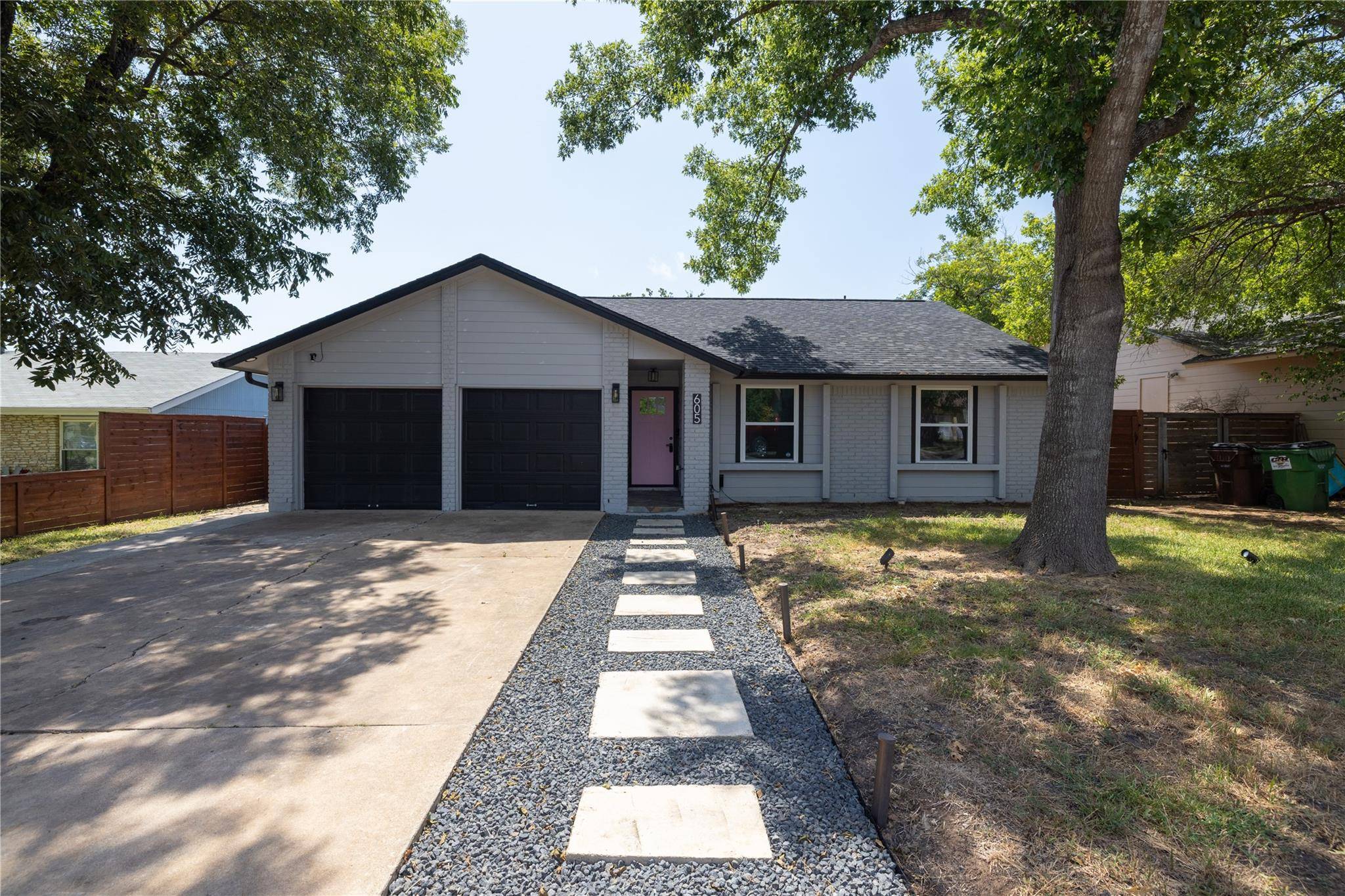 605 Wagon Wheel DR, Round Rock, TX 78681