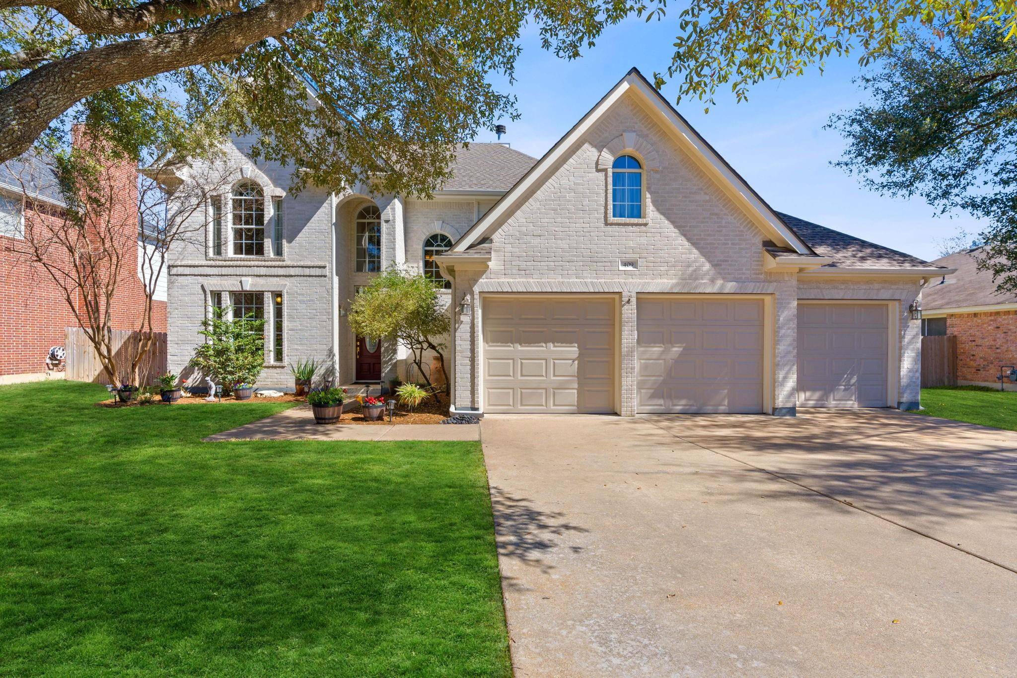 409 Derby LN, Georgetown, TX 78626