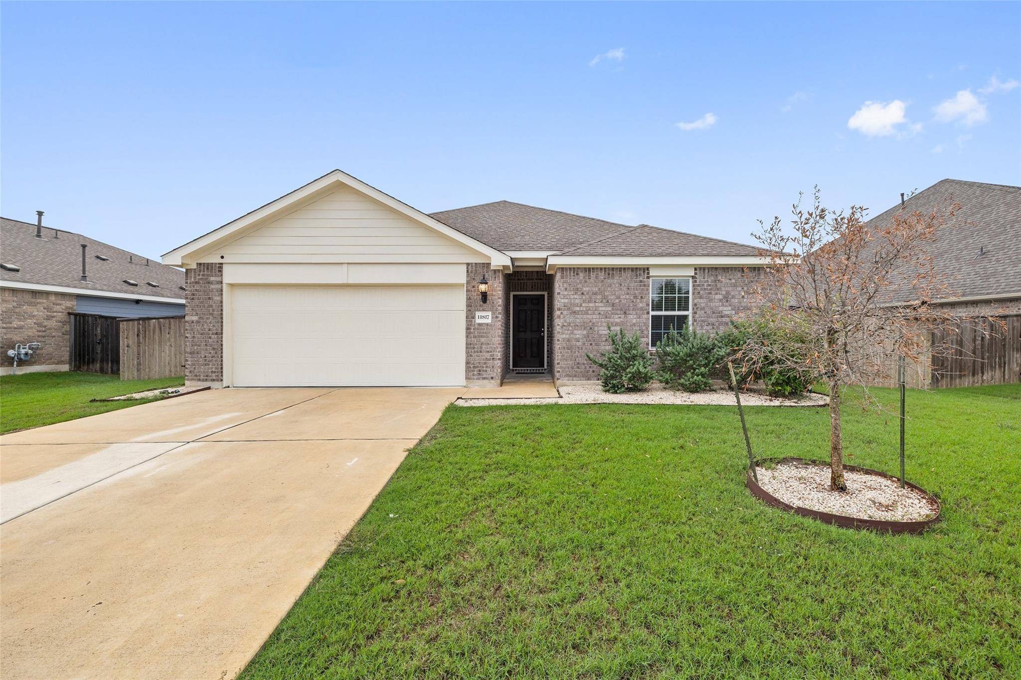 11817 Emerald Springs LN, Manor, TX 78653