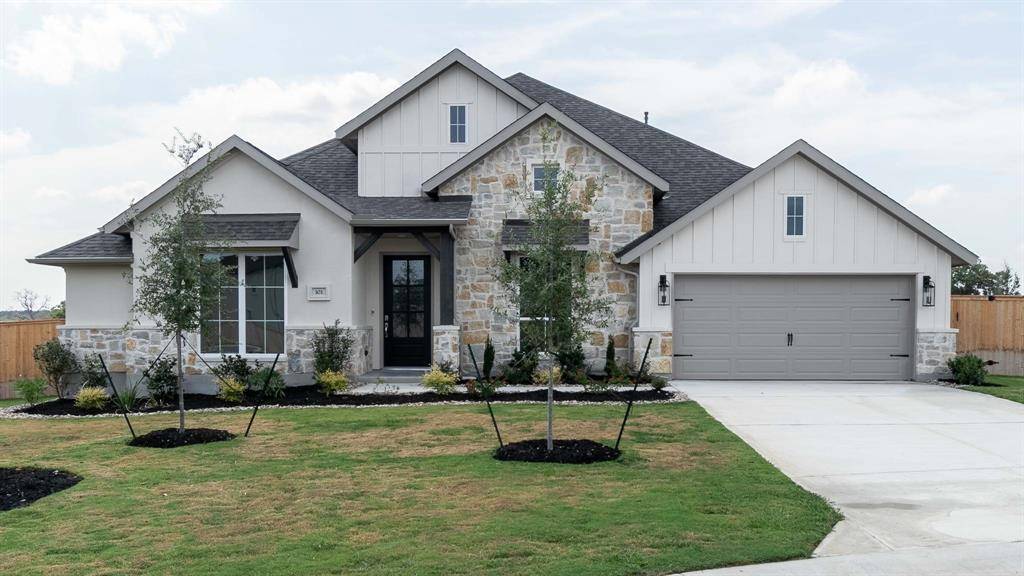 101 Gaston DR, Bastrop, TX 78602