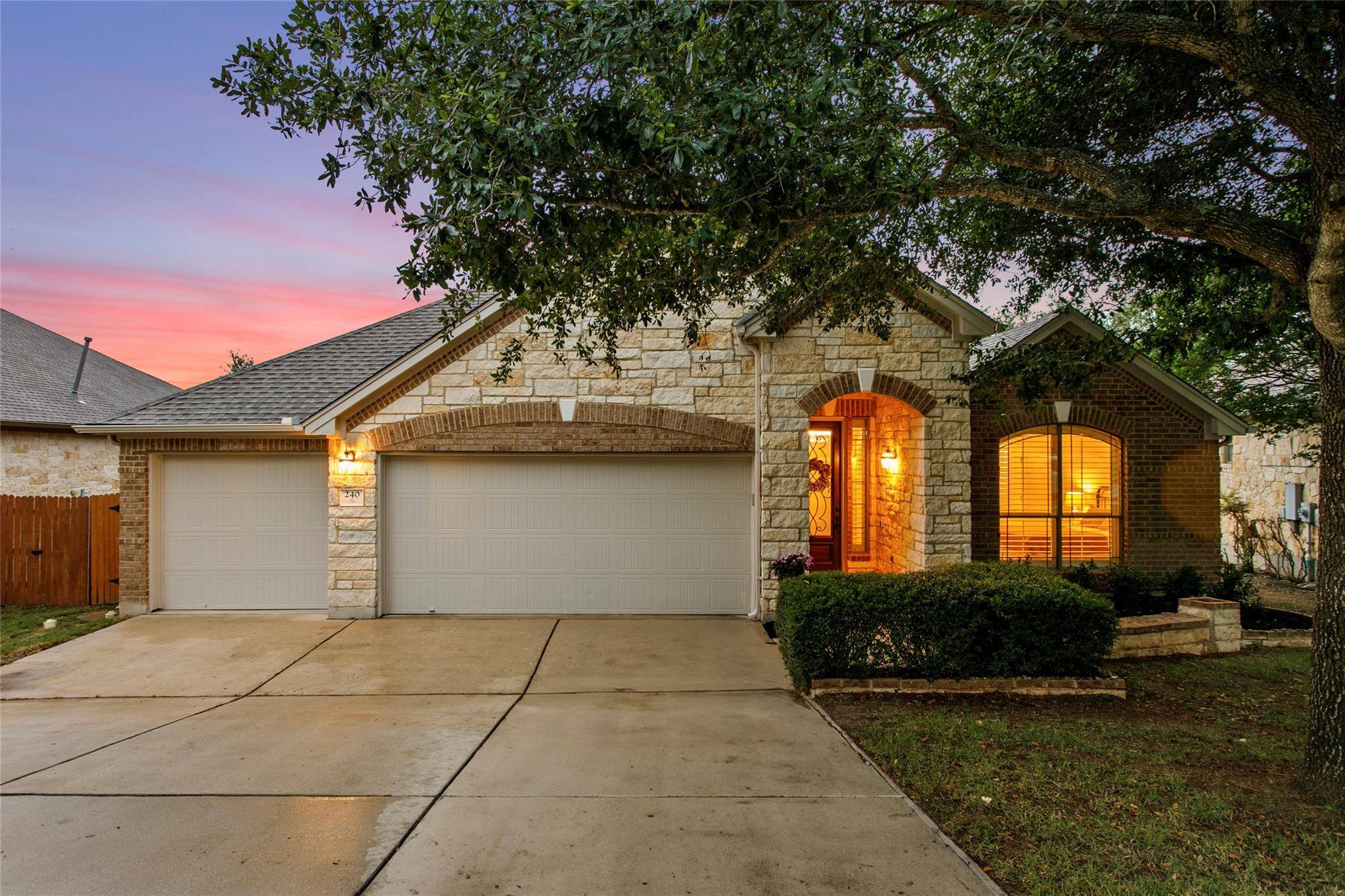 240 Maeves WAY, Austin, TX 78737