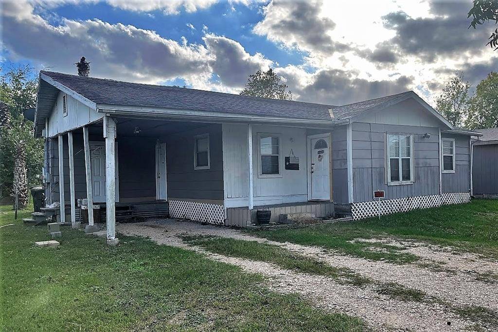 870 W Goforth RD, Buda, TX 78610