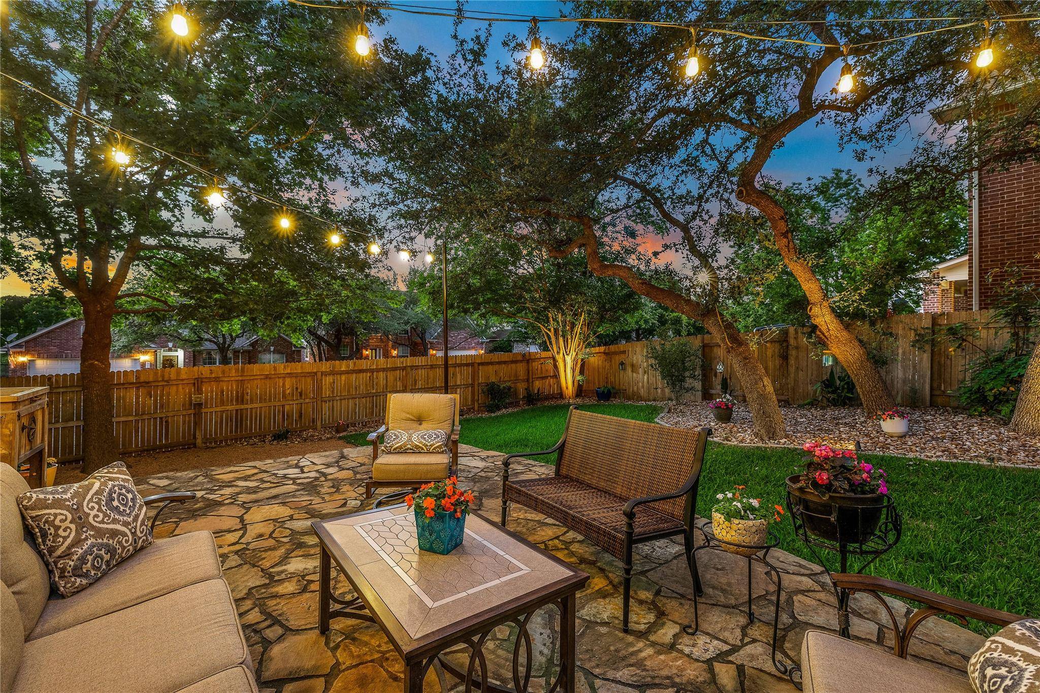 4000 Glen Eagles CV, Round Rock, TX 78664