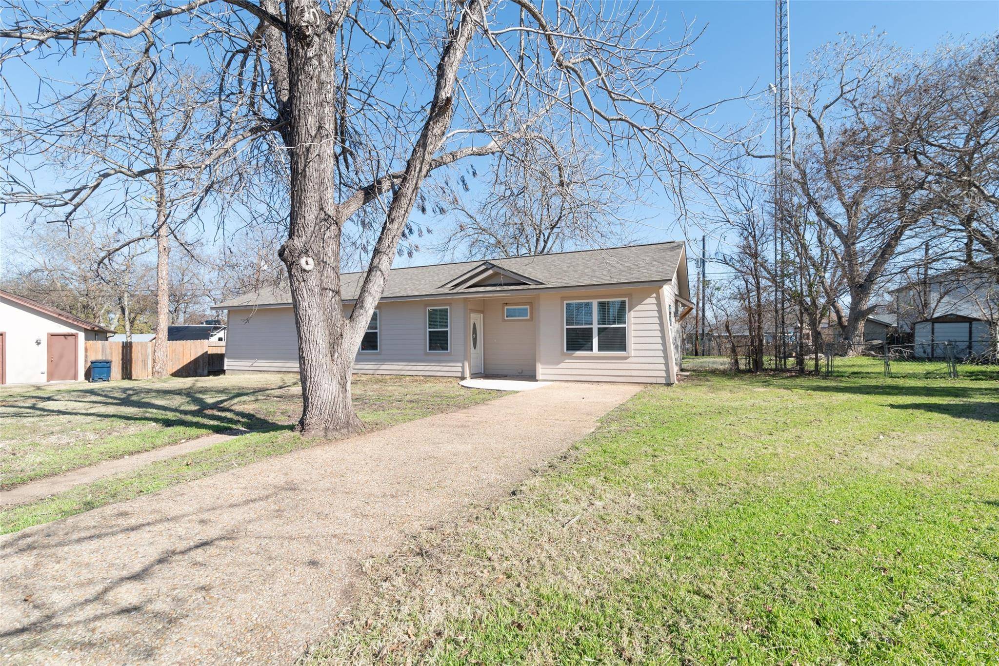 1506 Glen Burnie DR, Cedar Park, TX 78613