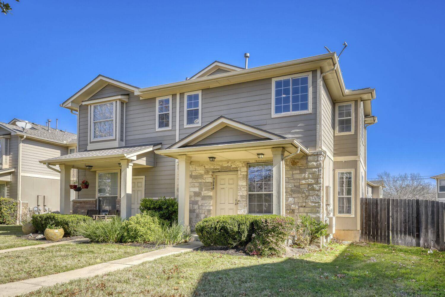 904 Sebastian BND #B, Pflugerville, TX 78660