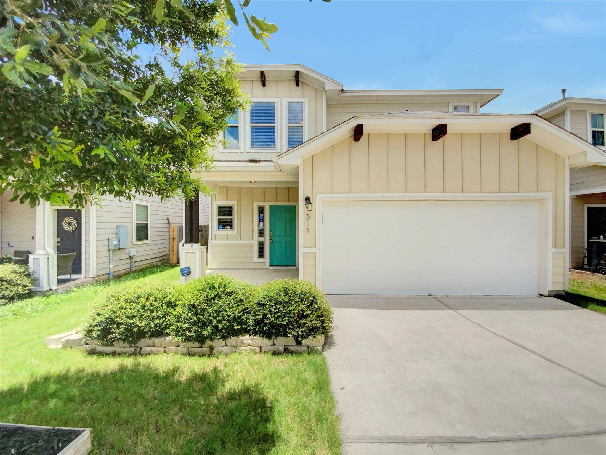 511 Twisted Oaks LN, Buda, TX 78610