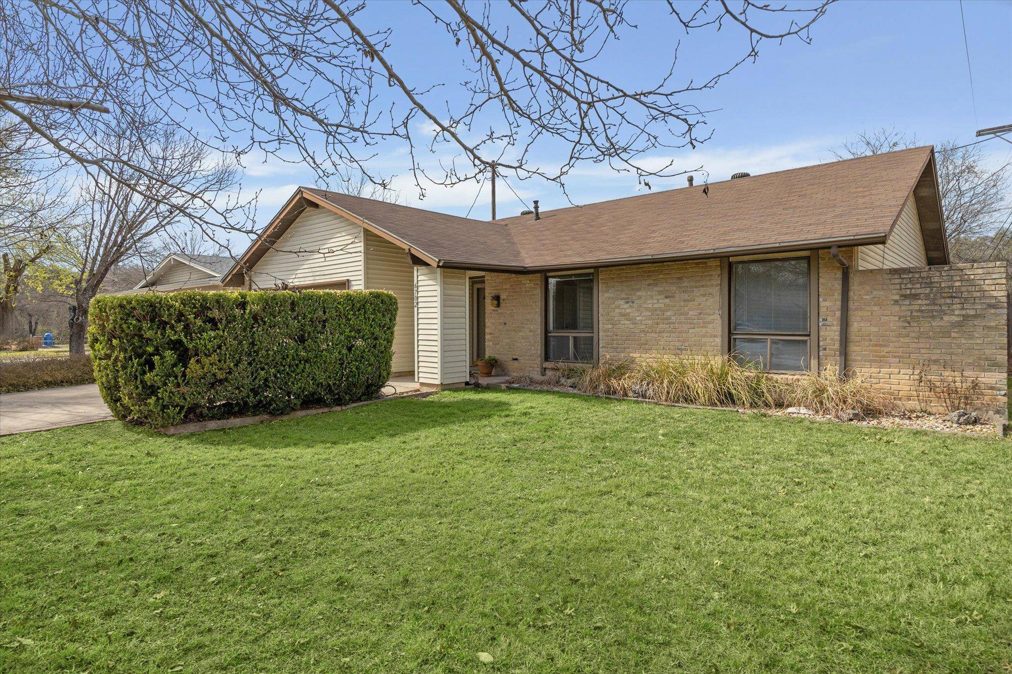 6702 Langston DR, Austin, TX 78723