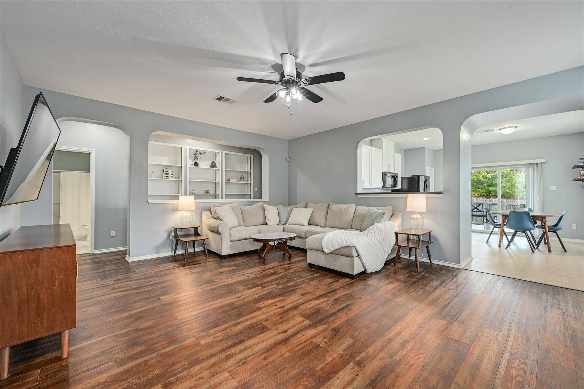 171 Gina DR, Kyle, TX 78640