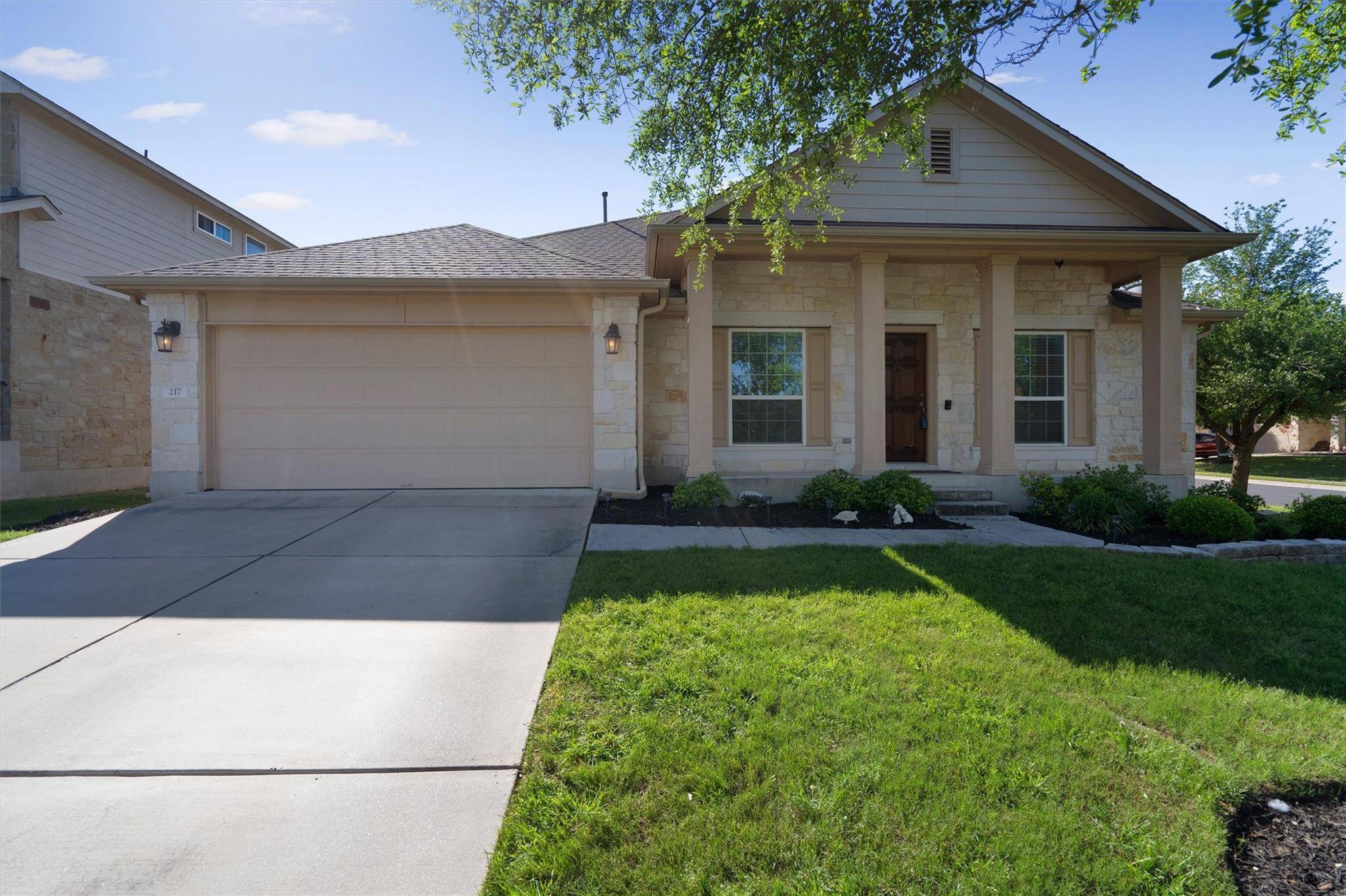217 Nick Faldo TRL, Round Rock, TX 78664