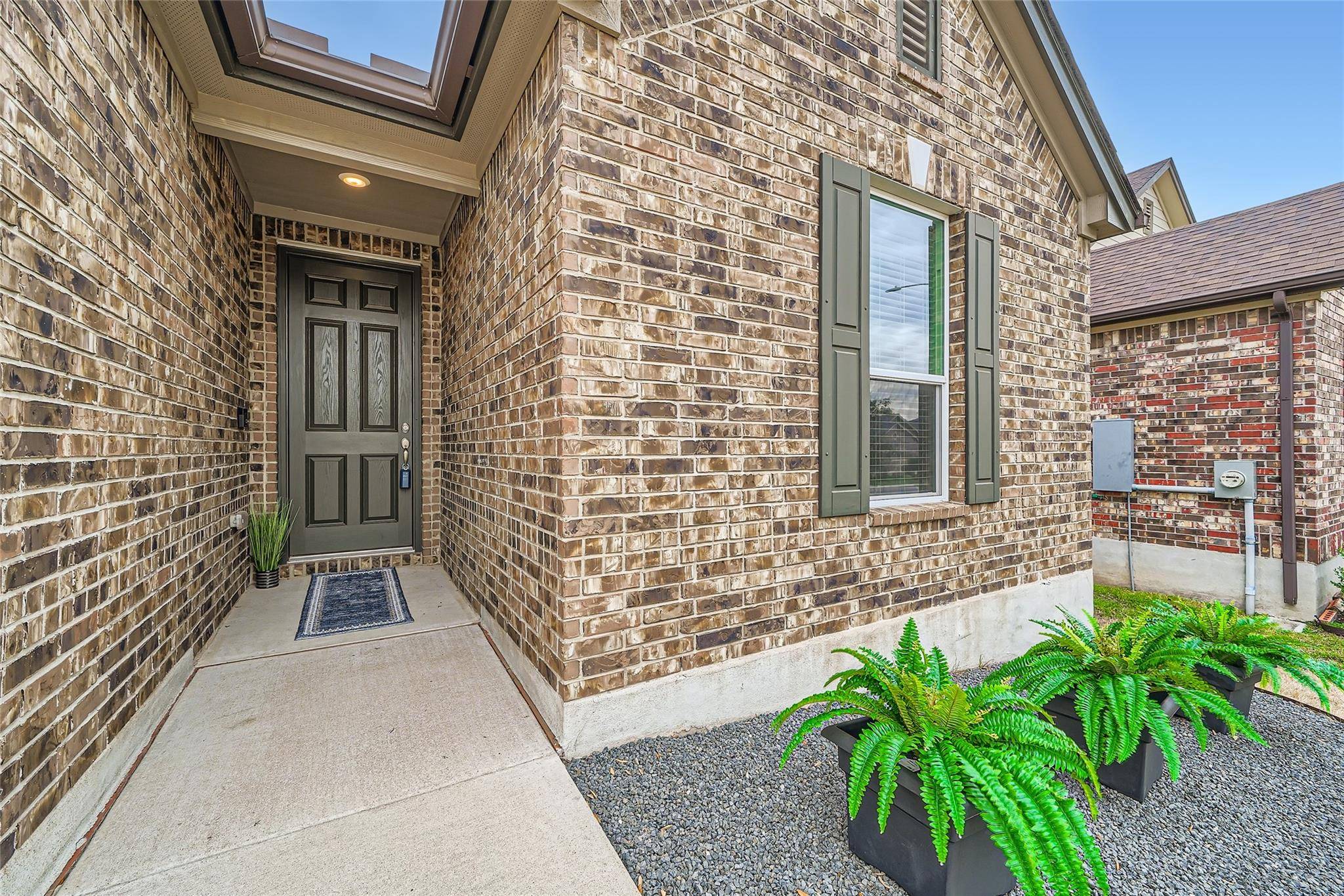 13917 Lyndon B Johnson ST, Manor, TX 78653