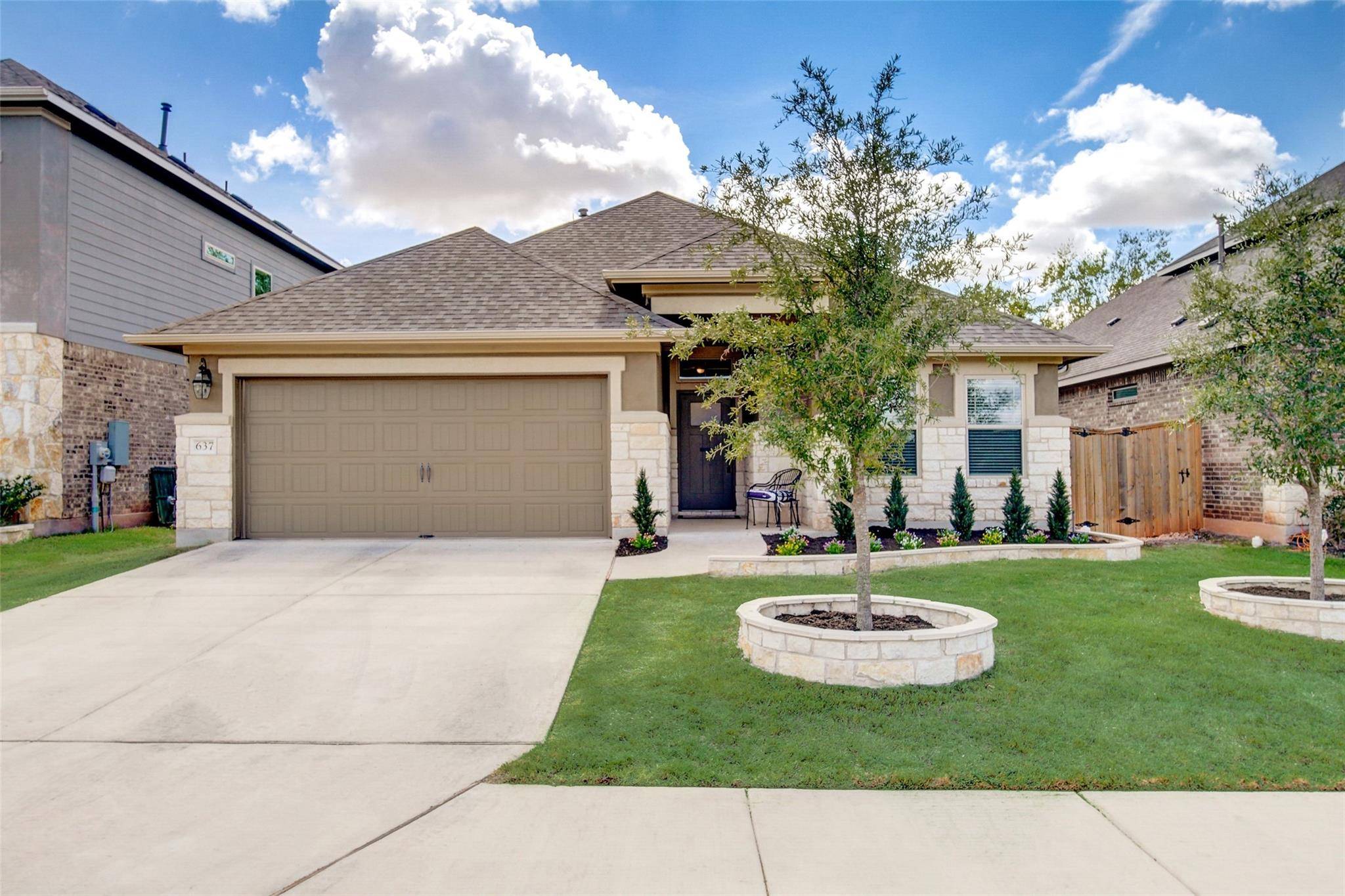 637 Patriot DR, Buda, TX 78610