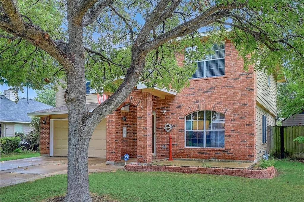 609 Jessica PL, Bastrop, TX 78602