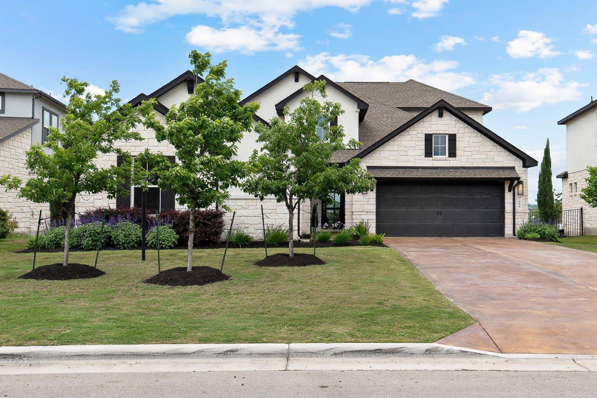608 Tomichi TRL, Lakeway, TX 78738
