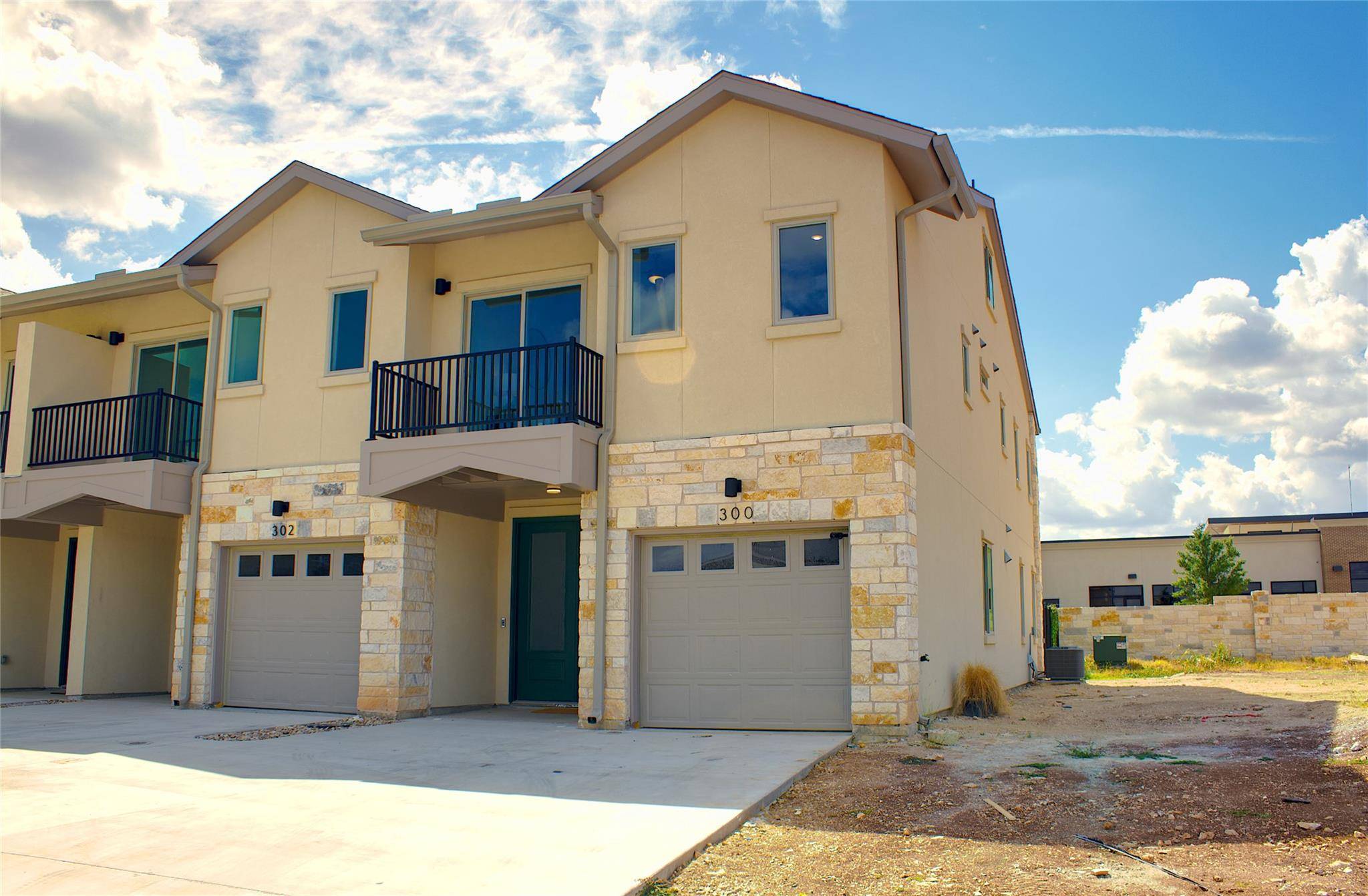 204 Tesla CIR, Austin, TX 78681