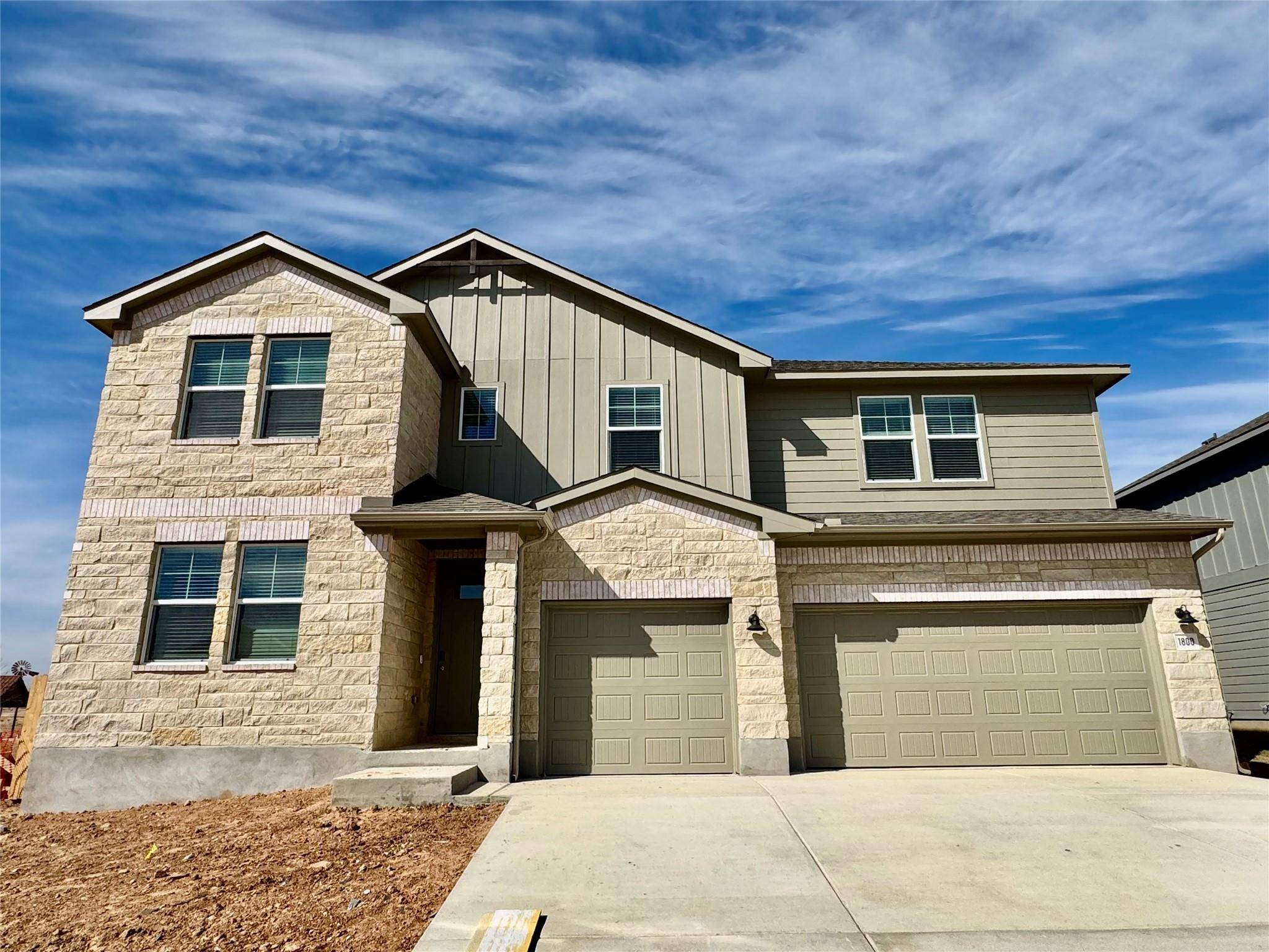 1800 South Main, Kyle, TX 78640