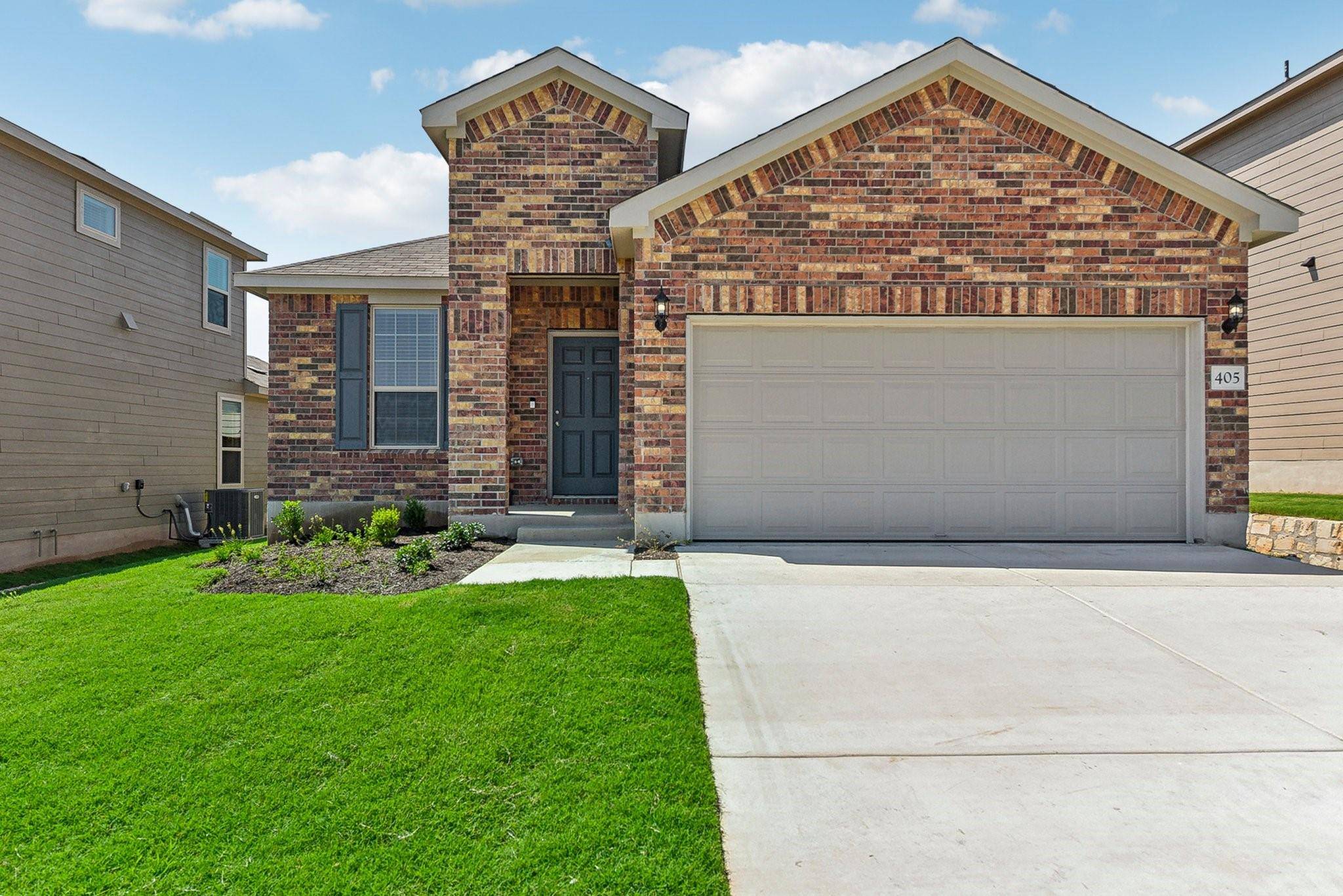 405 Paradise Canyon DR, Jarrell, TX 76537