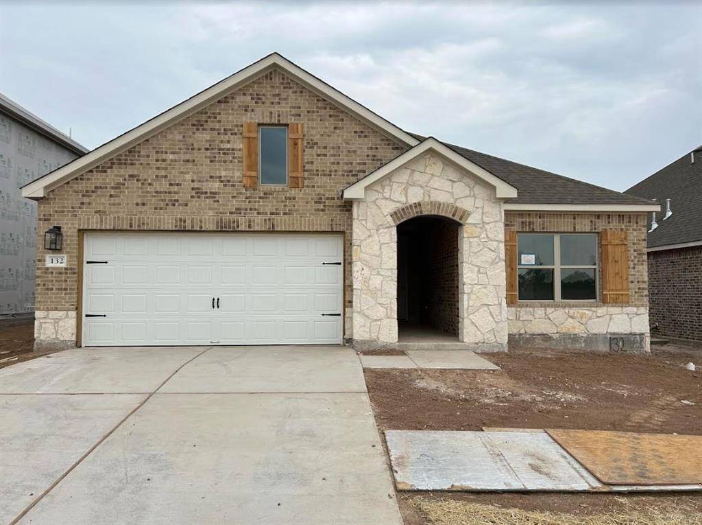 132 Golden Gate LN, Kyle, TX 78640
