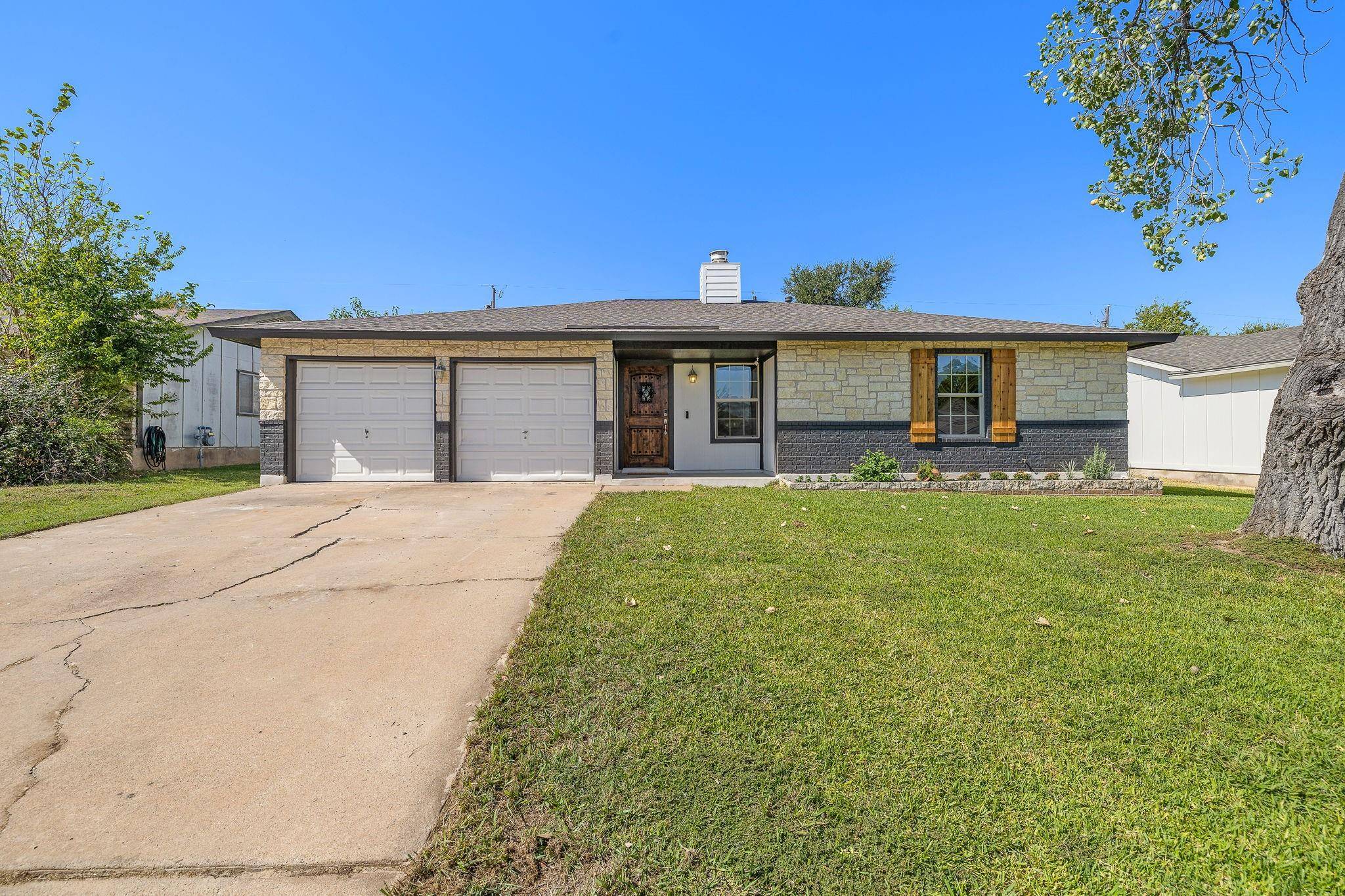 2206 Silver SPUR, Round Rock, TX 78681