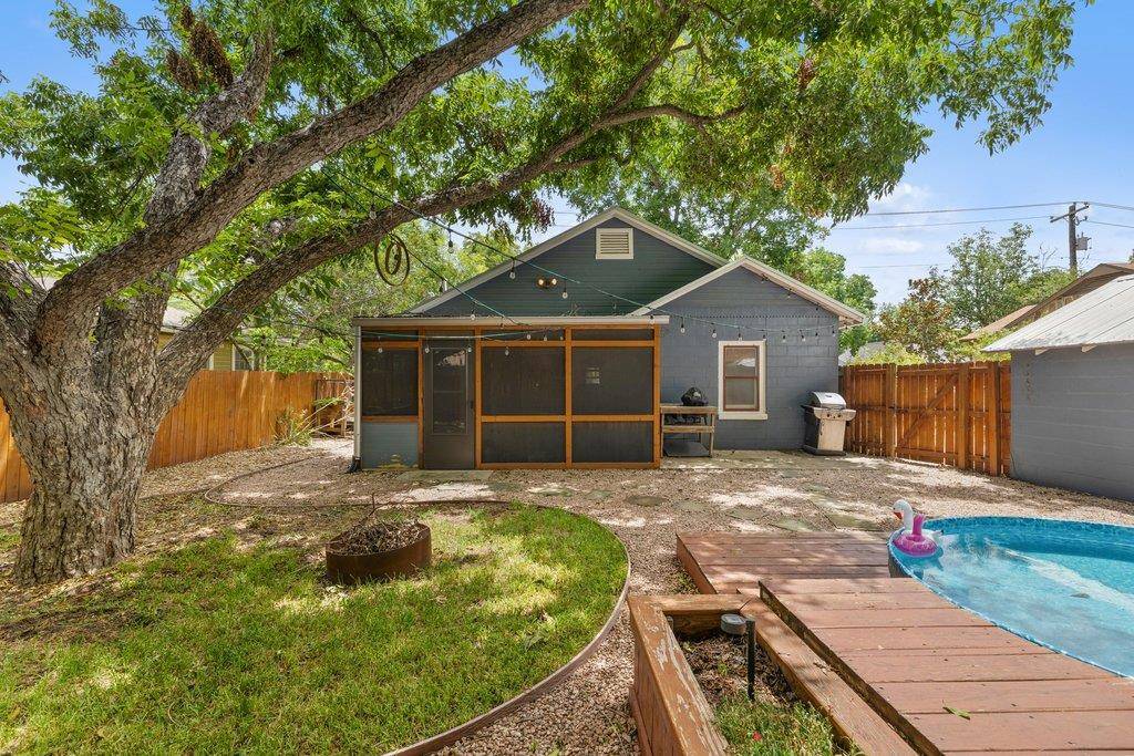 1218 S Myrtle ST, Georgetown, TX 78626