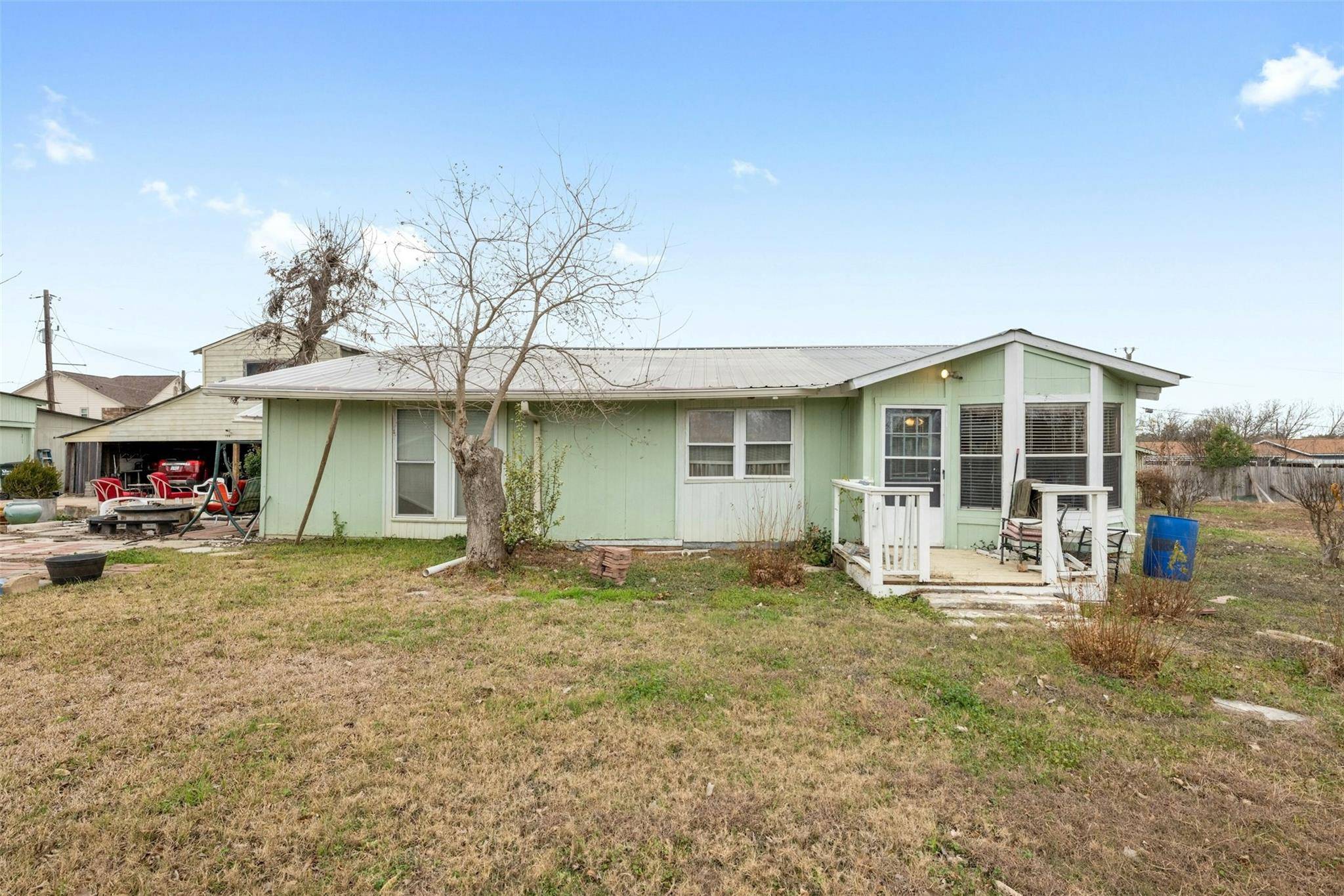 150 Bell LN, Buda, TX 78610