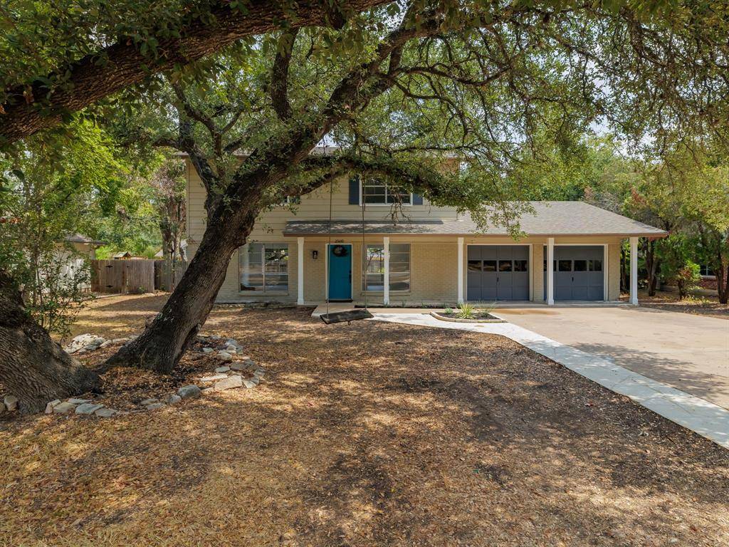2500 W Riviera DR, Cedar Park, TX 78613