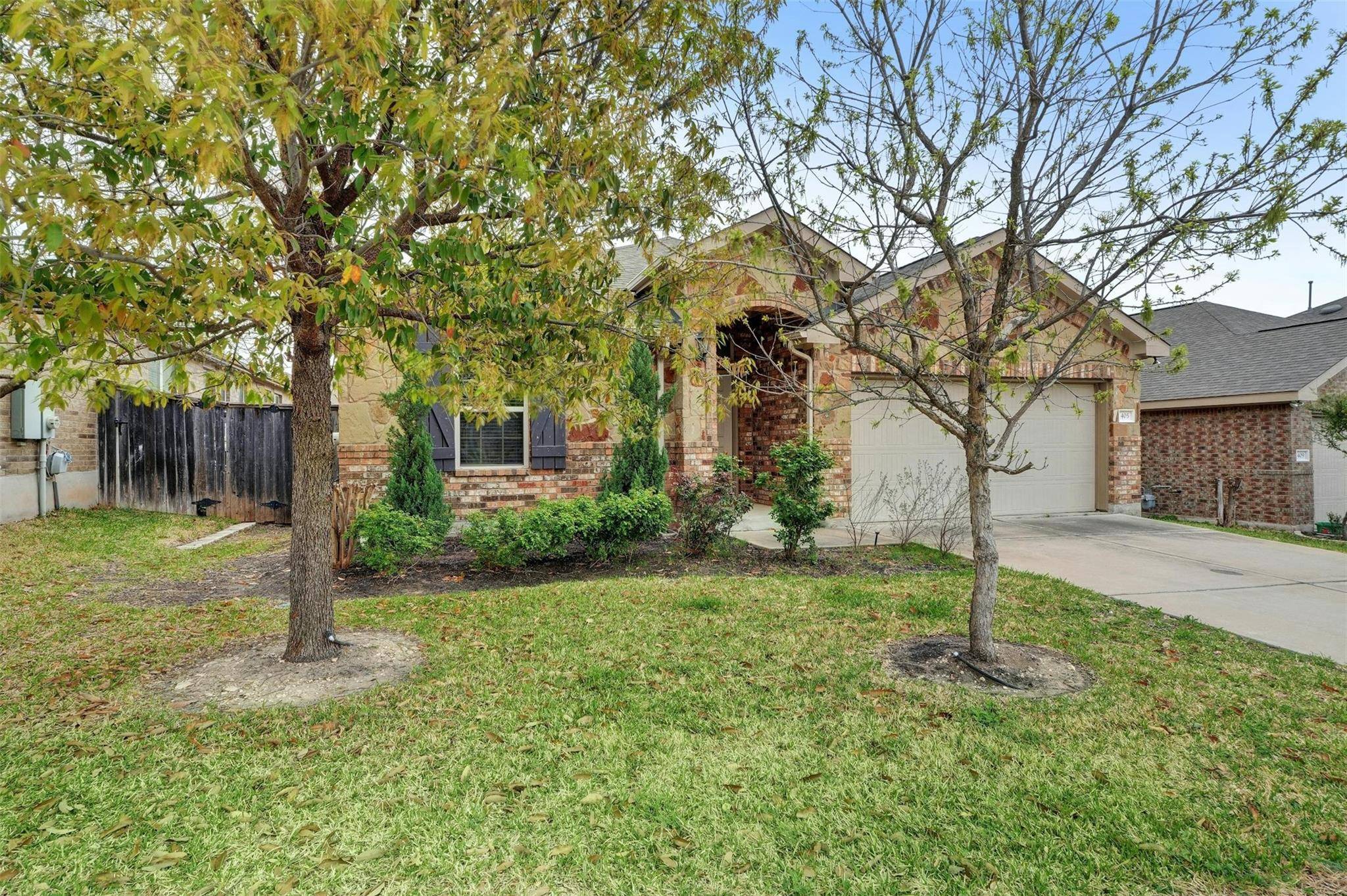 405 Briar Park DR, Georgetown, TX 78626