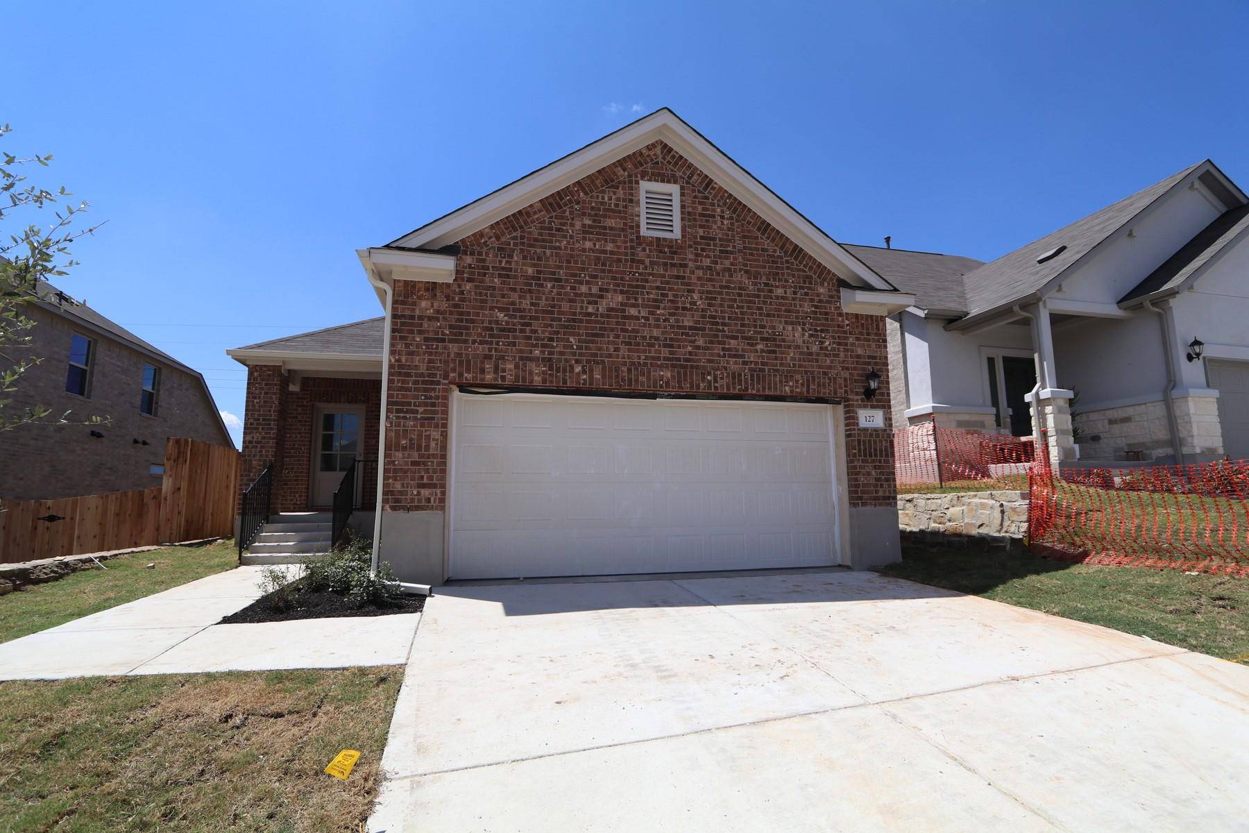 127 Papaya DR, Buda, TX 78610
