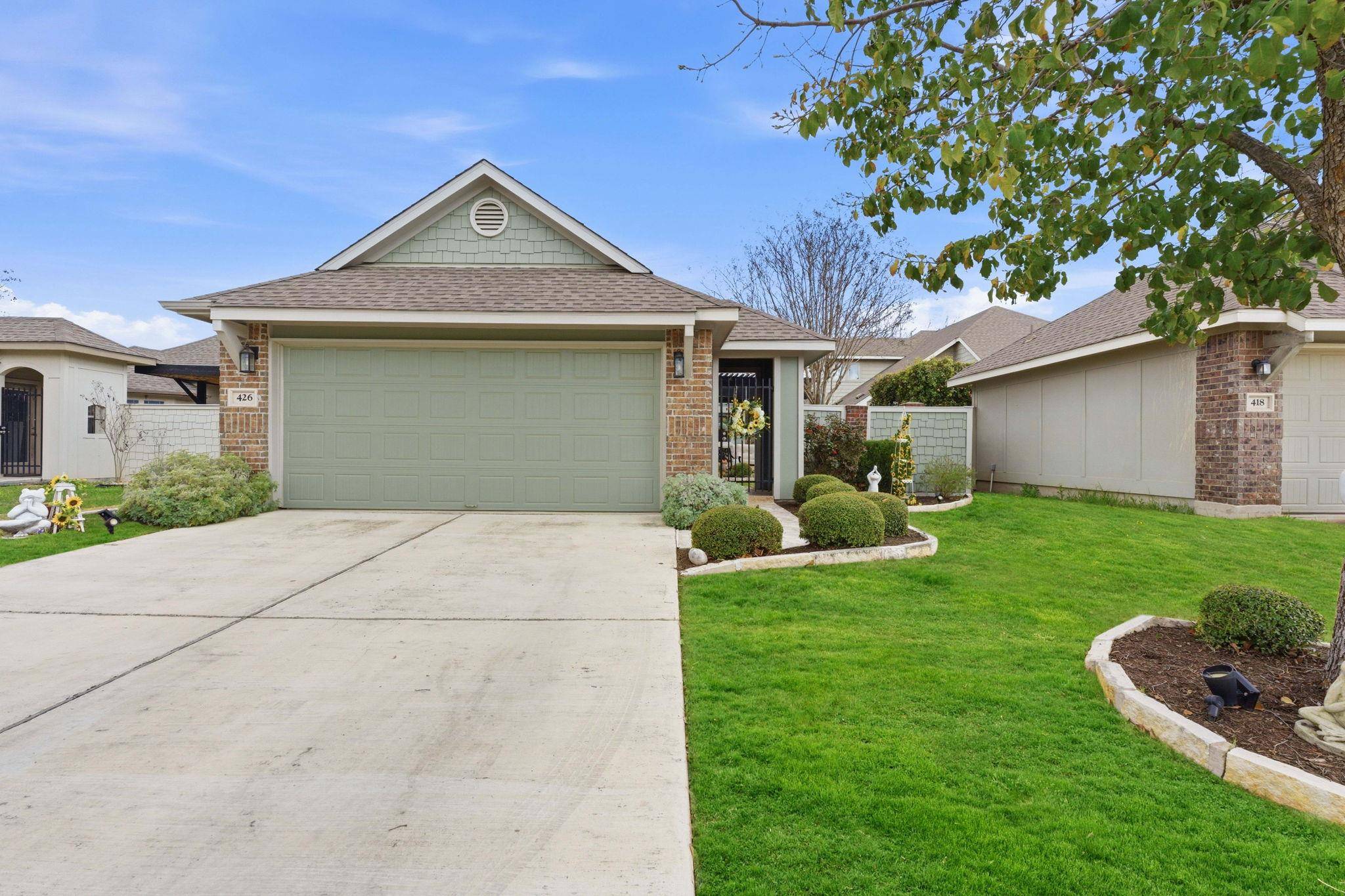 426 Tilly LN, Buda, TX 78610