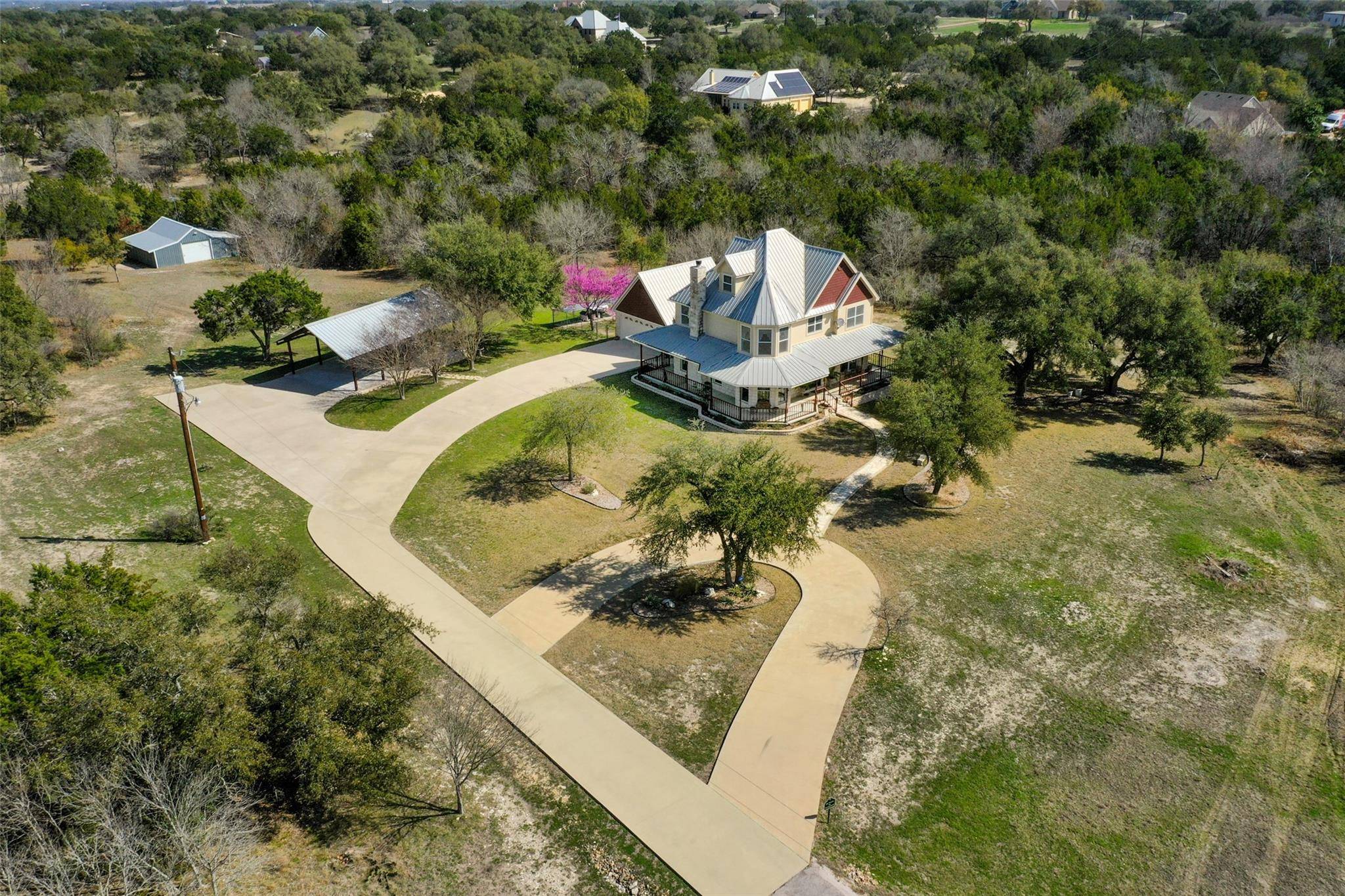 5184 Royal ST, Salado, TX 76571