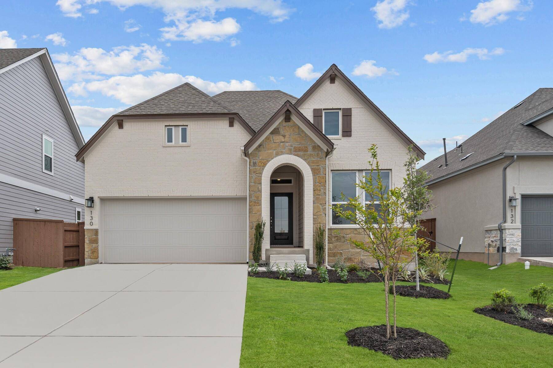 130 Cibolo Creek LOOP, Bastrop, TX 78602