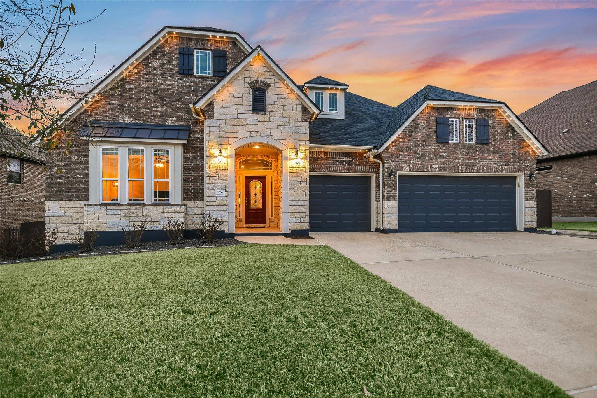 574 Merion DR, Austin, TX 78737