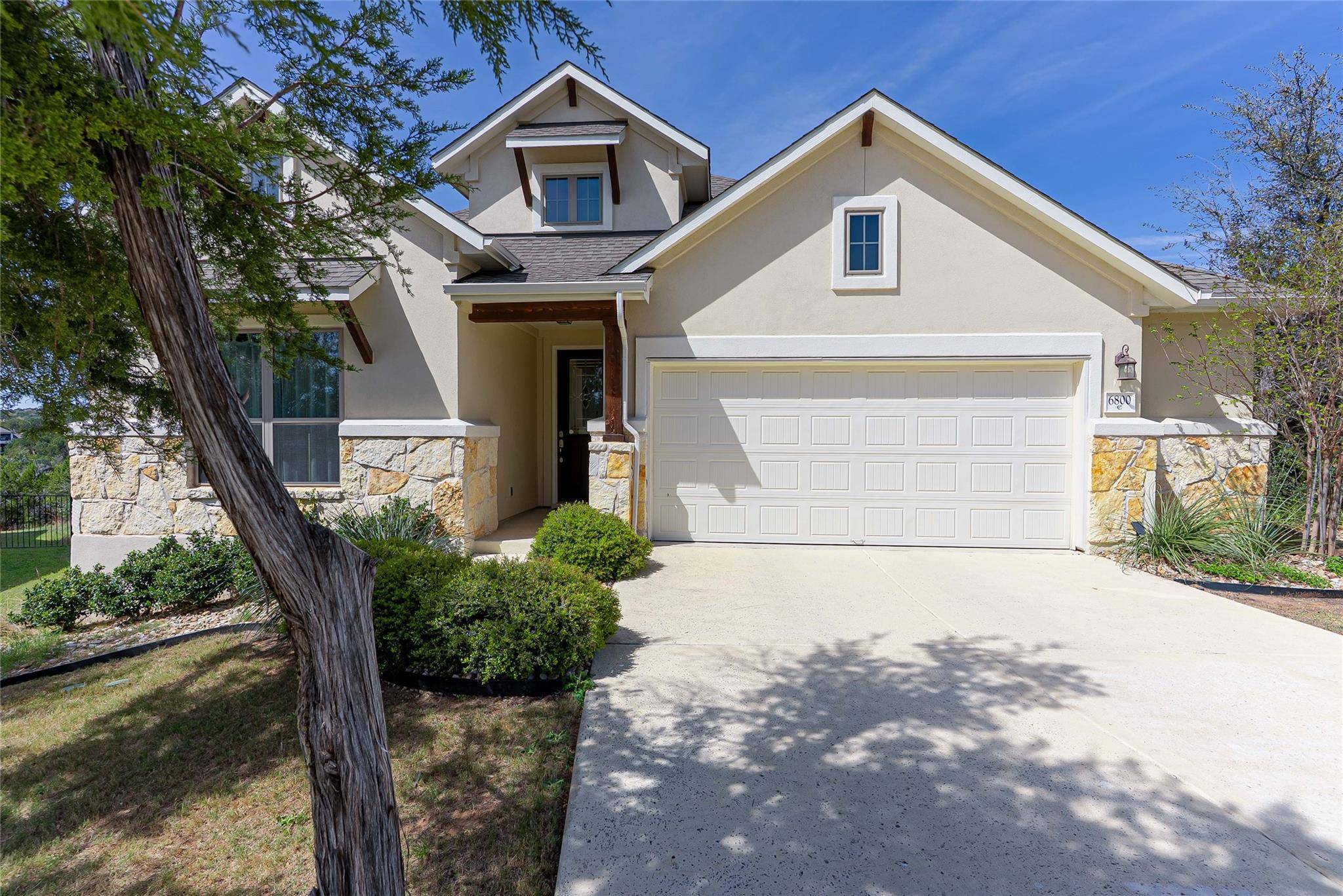 6800 Little Serenity CV, Jonestown, TX 78645