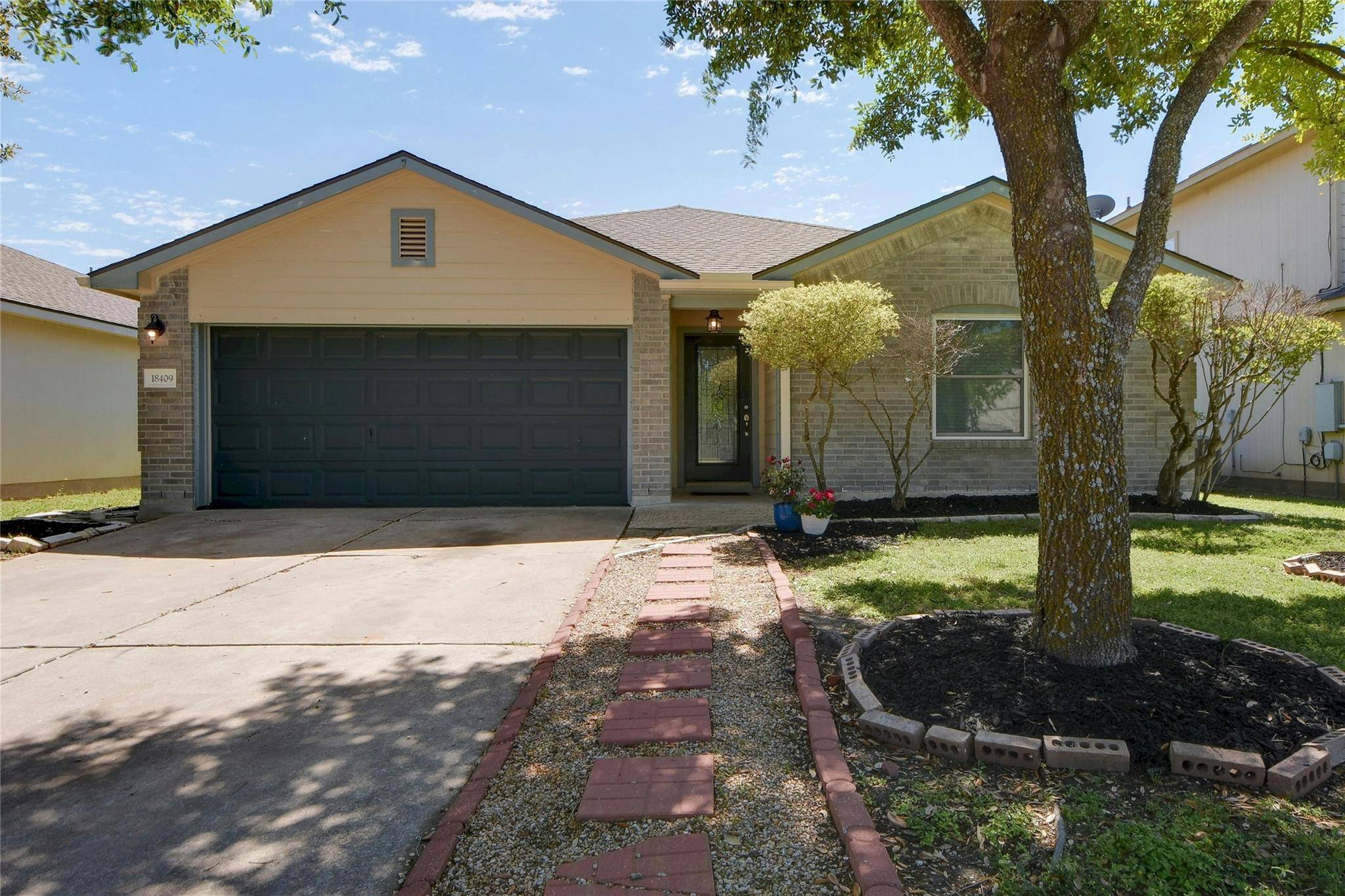 18409 Maxa DR, Manor, TX 78653