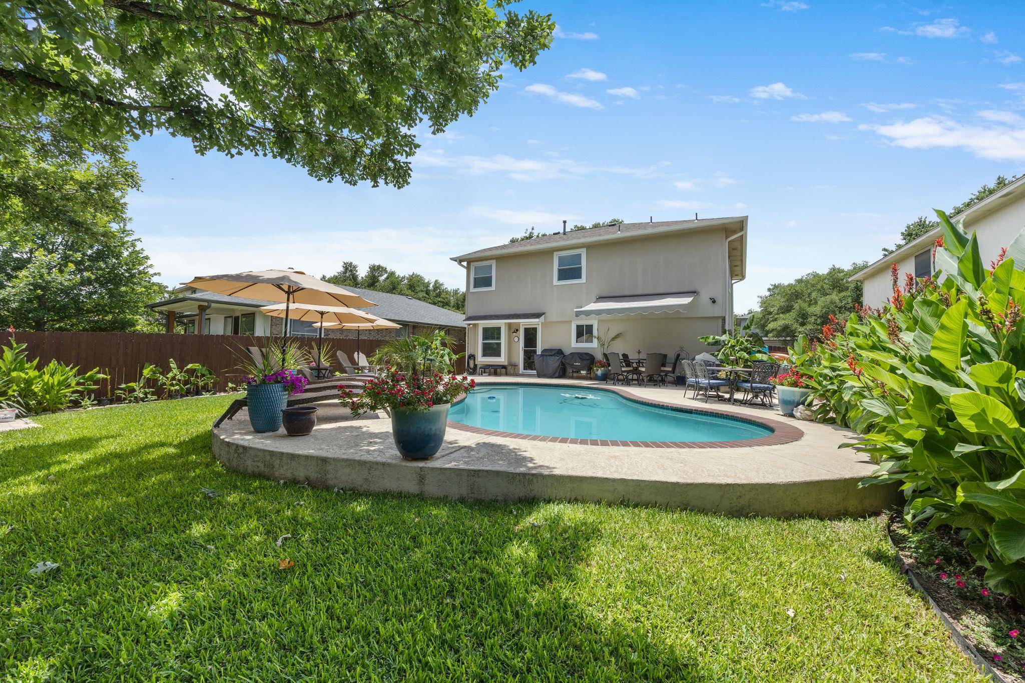 2060 Buckley LN, Round Rock, TX 78664