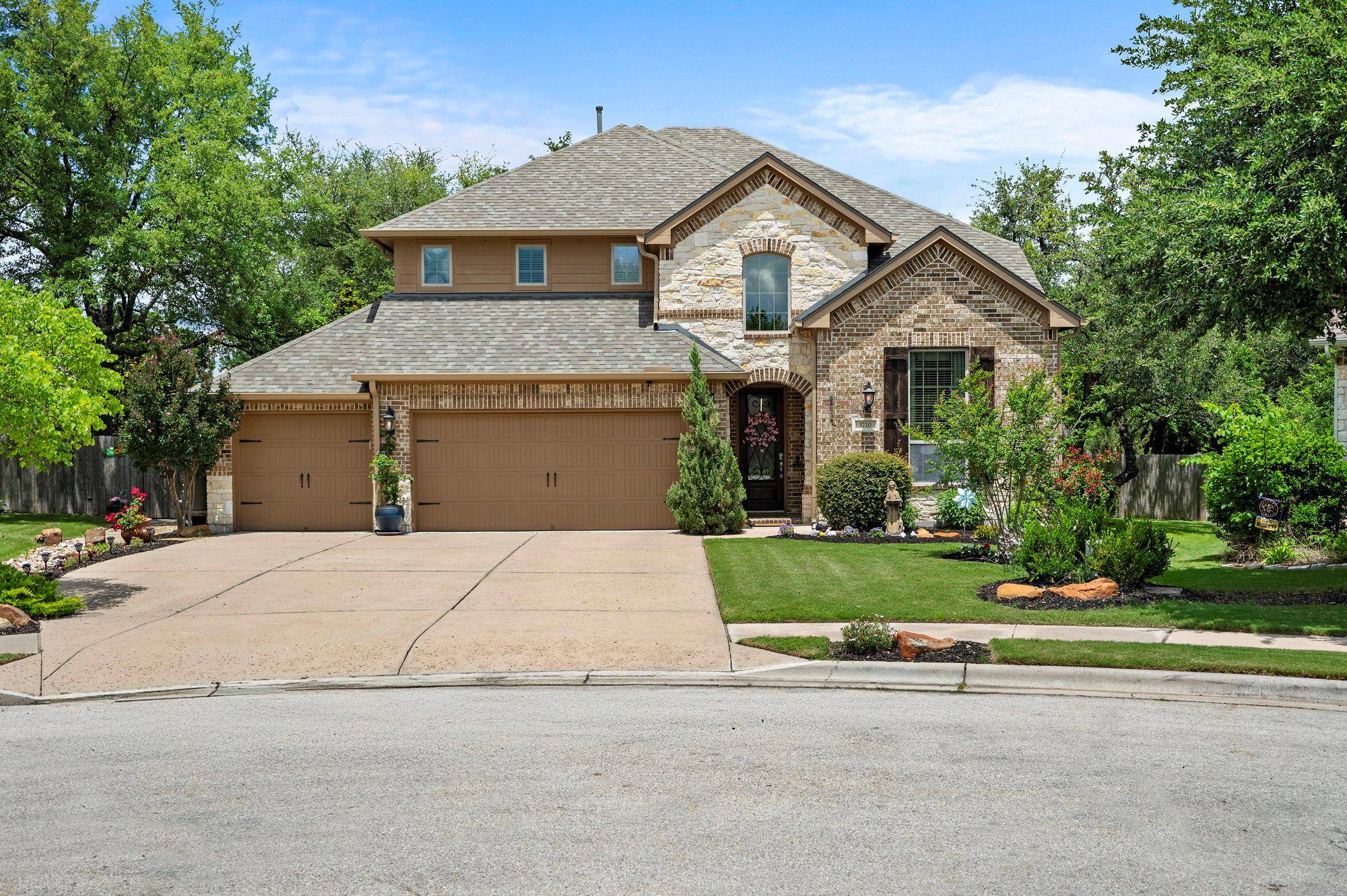1720 Foxboro LN, Cedar Park, TX 78613