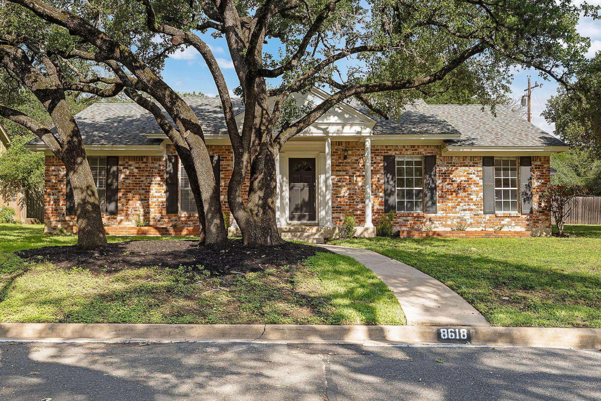 8618 Willowick DR, Austin, TX 78759