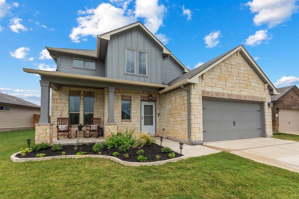 109 Reagor DR, Taylor, TX 76574