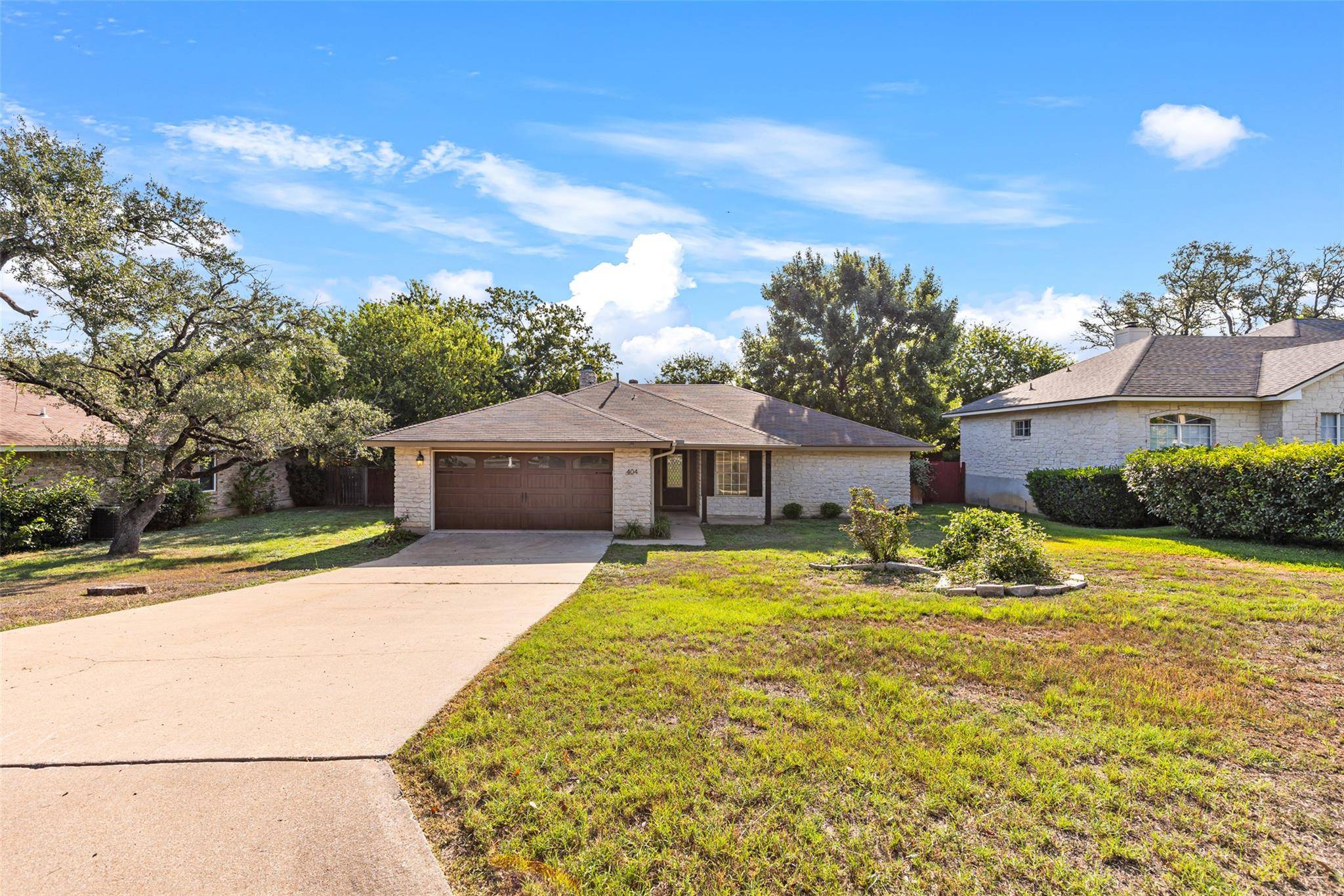 404 Innwood DR, Georgetown, TX 78628