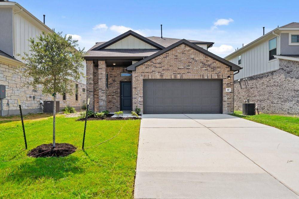 147 Goosewinged DR, Kyle, TX 78640