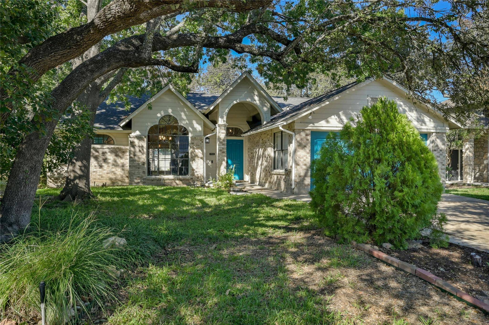 1703 Spiderlily VW, Cedar Park, TX 78613