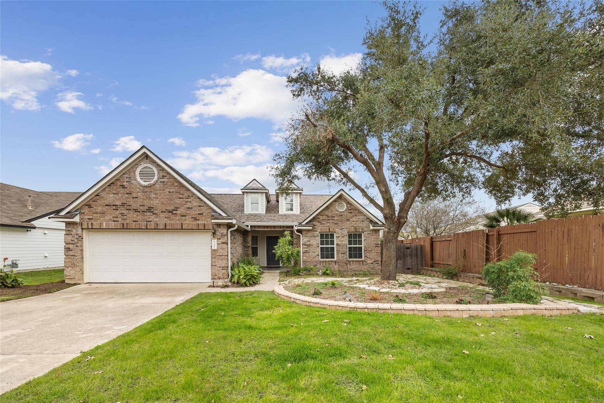 130 Camelia PKWY, Kyle, TX 78640
