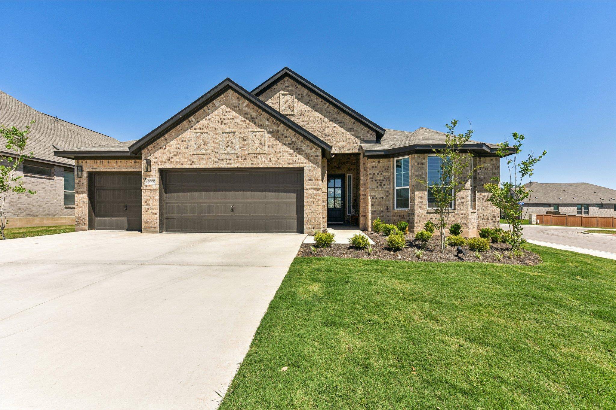 1000 Rollingwood TRL, Georgetown, TX 78633