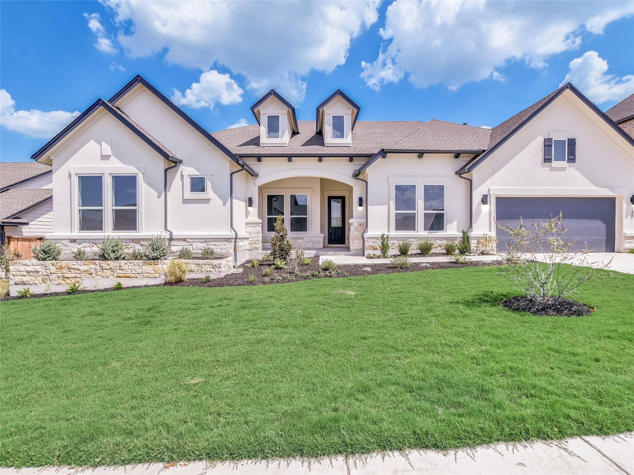 135 Isaac White DR, Bastrop, TX 78602
