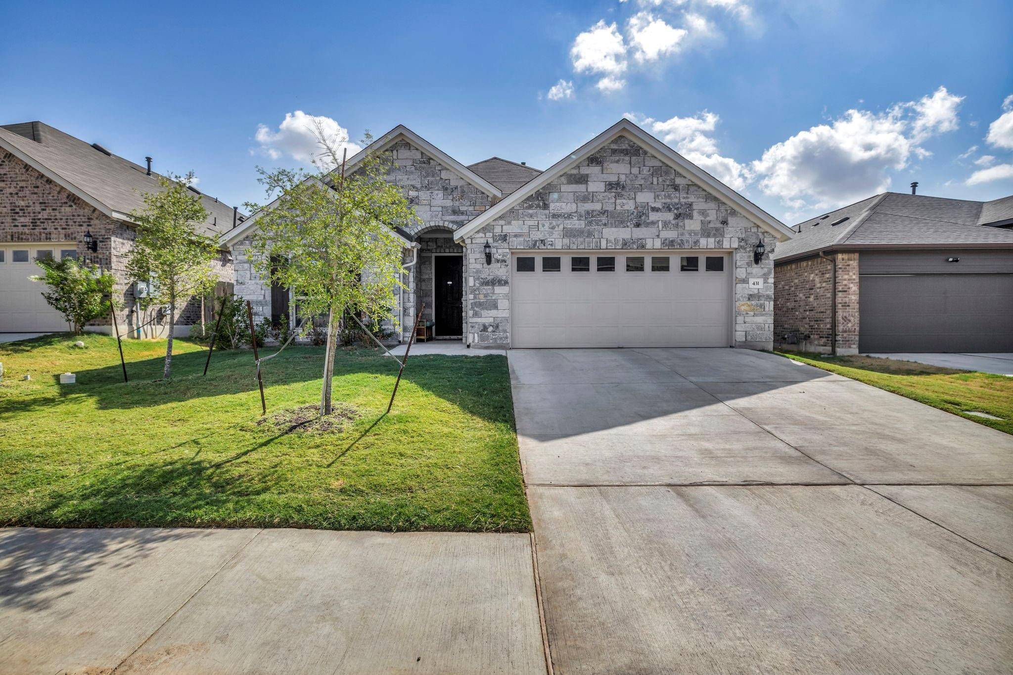 431 Oleander LOOP, Buda, TX 78610
